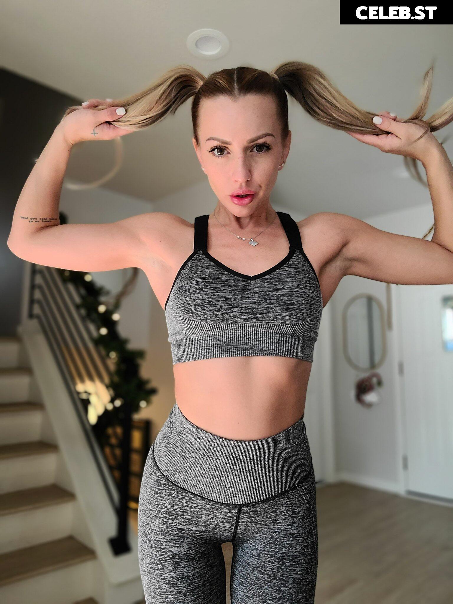 Lexi Belle (OMGitsLexi) Image 3870481