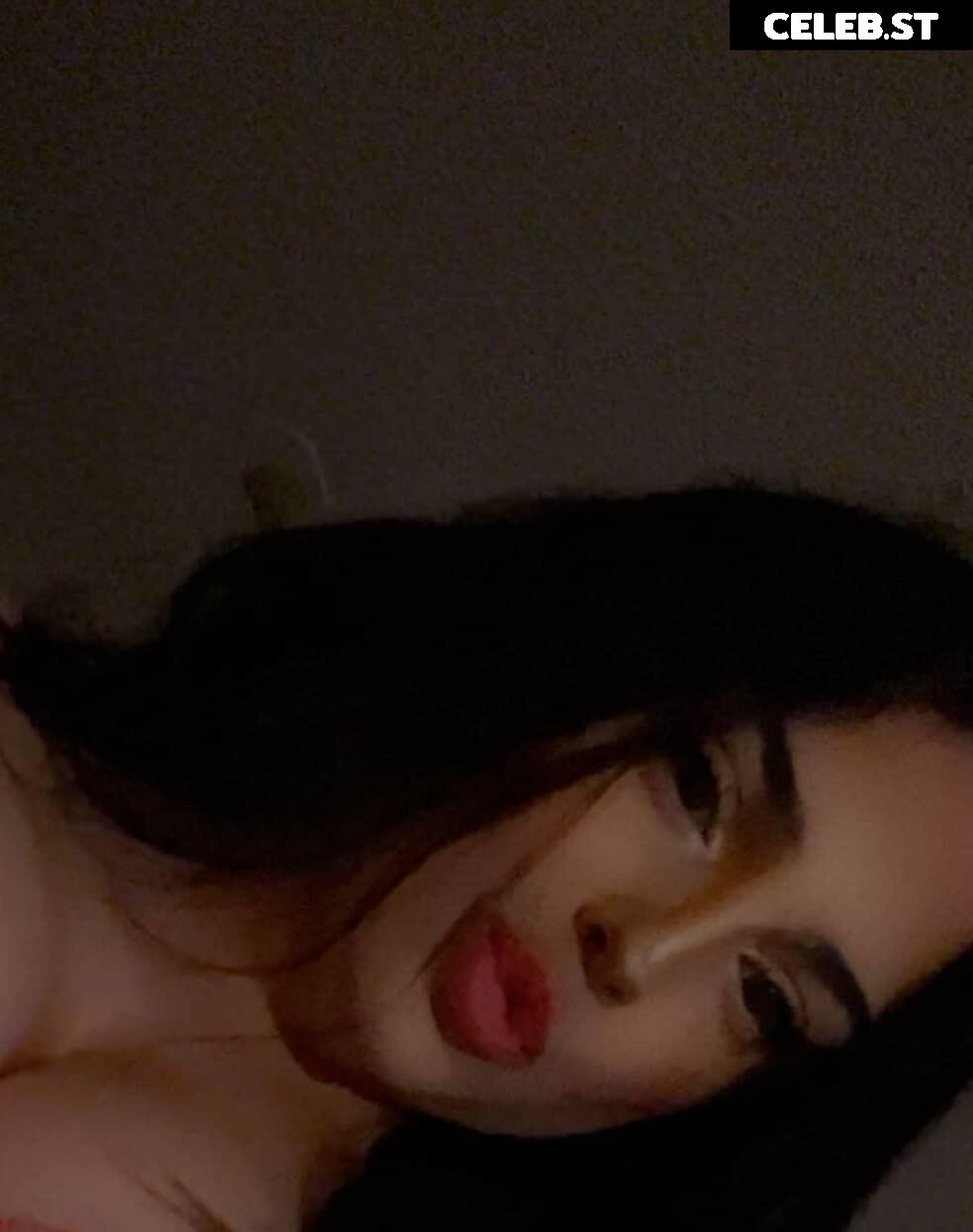 Angelinuhz Image 3851910