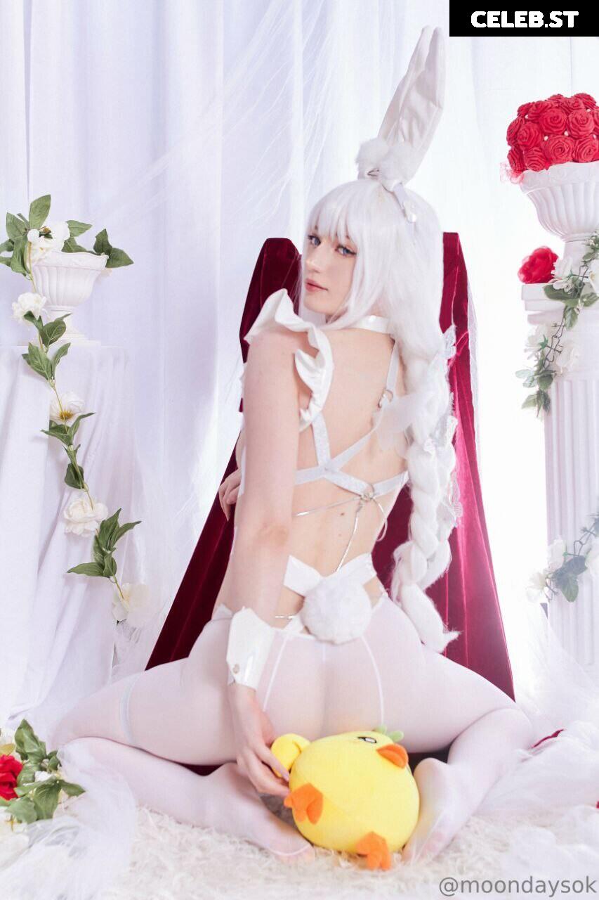 Moondays Image 3844413