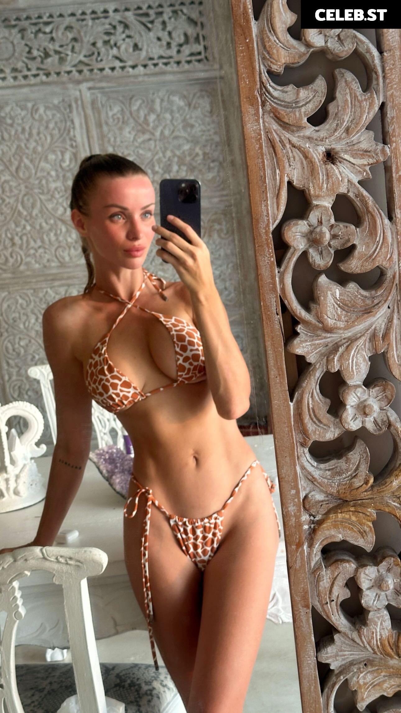 Ekaterina Enokaeva Image 3841667