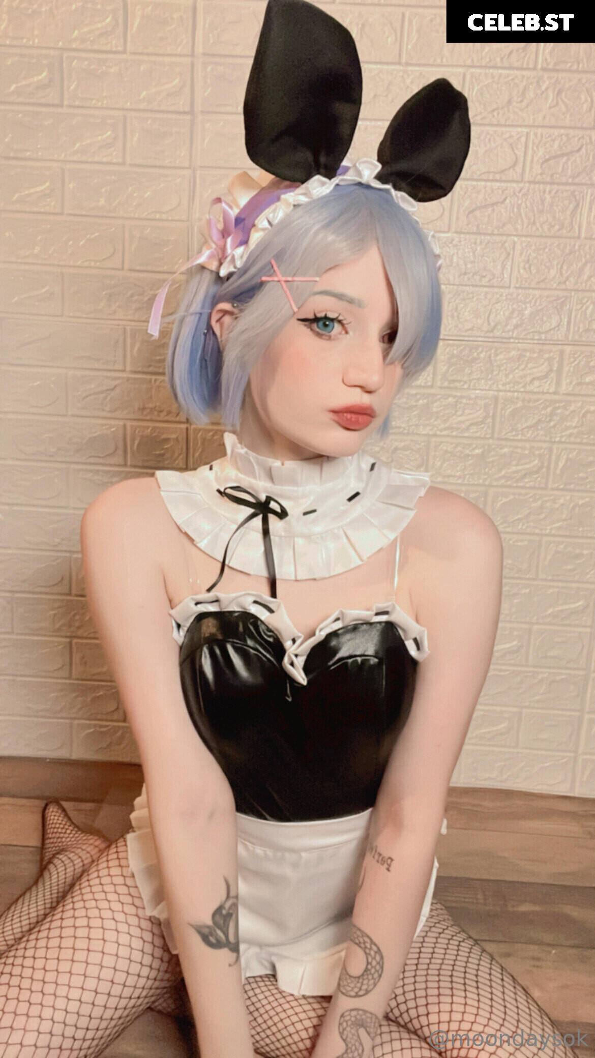 Moondays Image 3840937