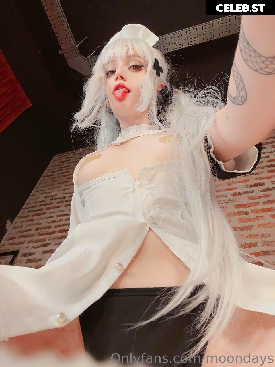 Moondays Image 3848351