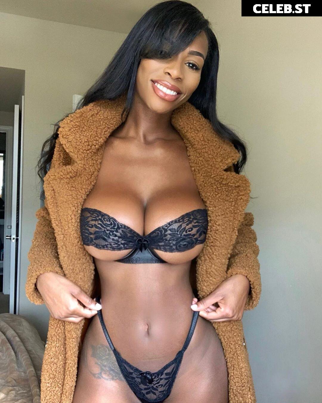 Lexi Hart | Lexxie Marie Image 3831608