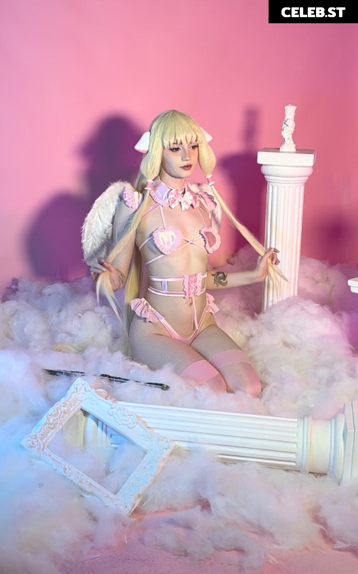 Moondays Image 3831975