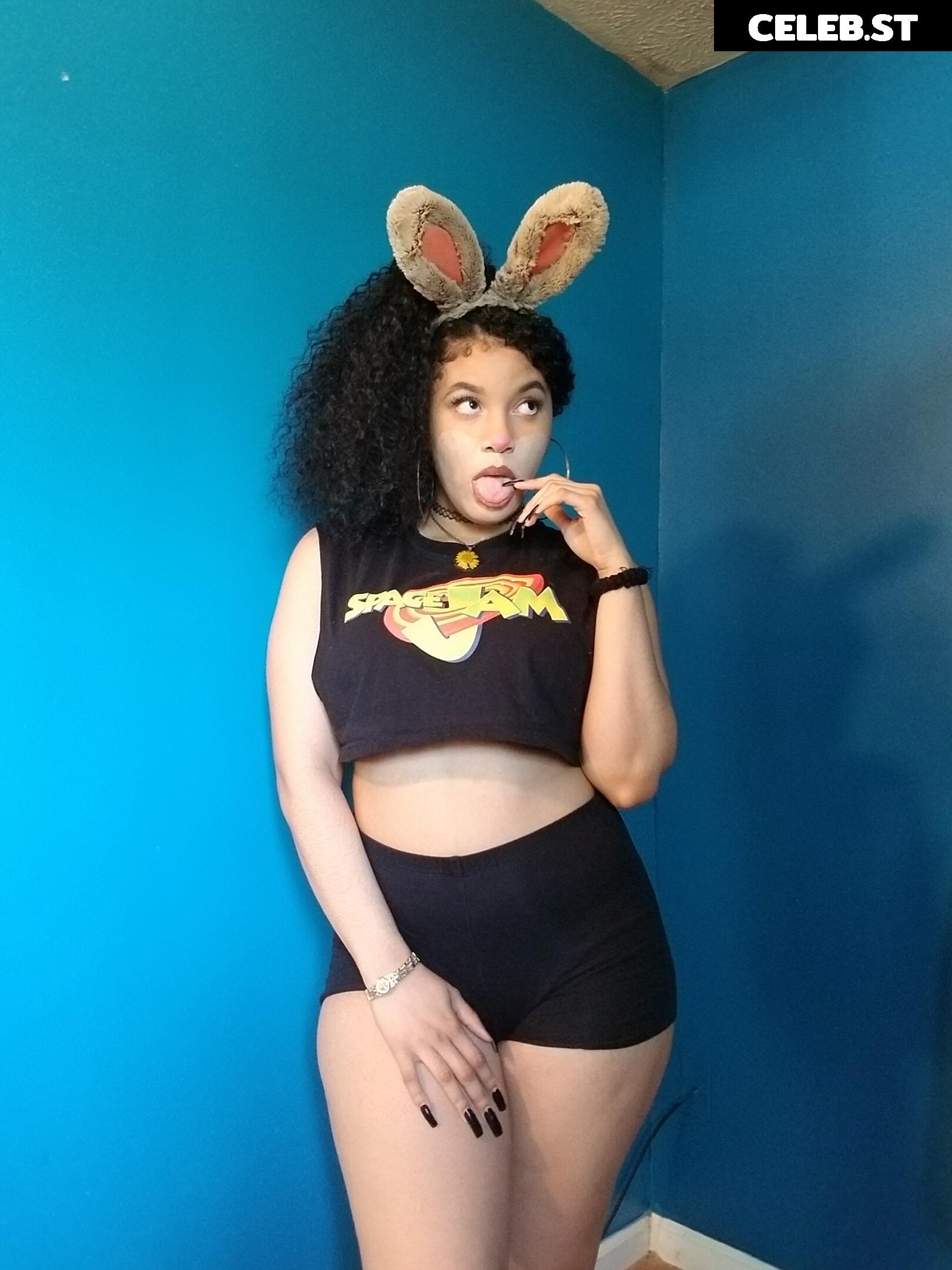 Animated_Aja/NaughtyByNelly/ThighlyInfluential Image 3832056