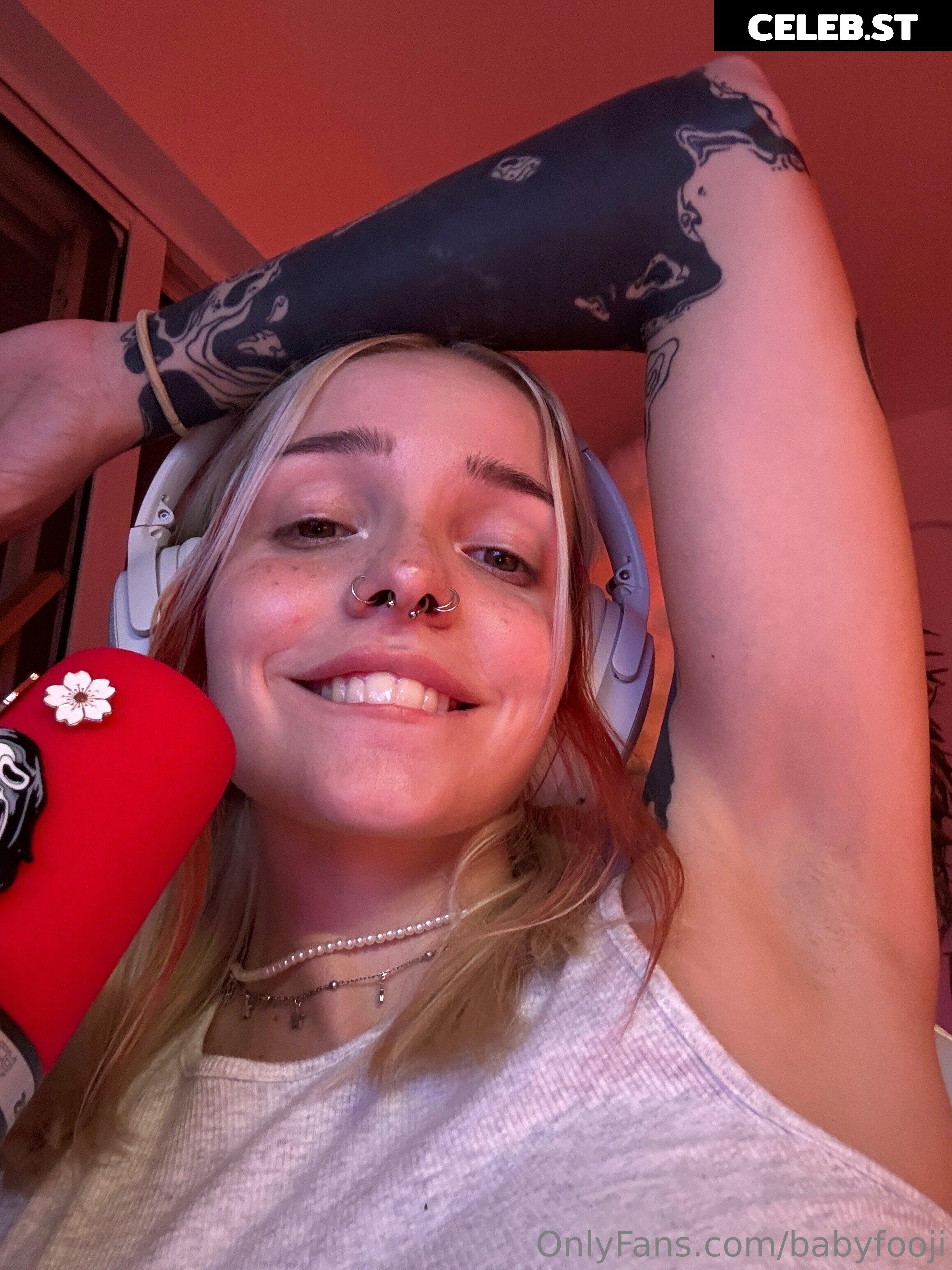 babyfooji / peachtot Image 3826431