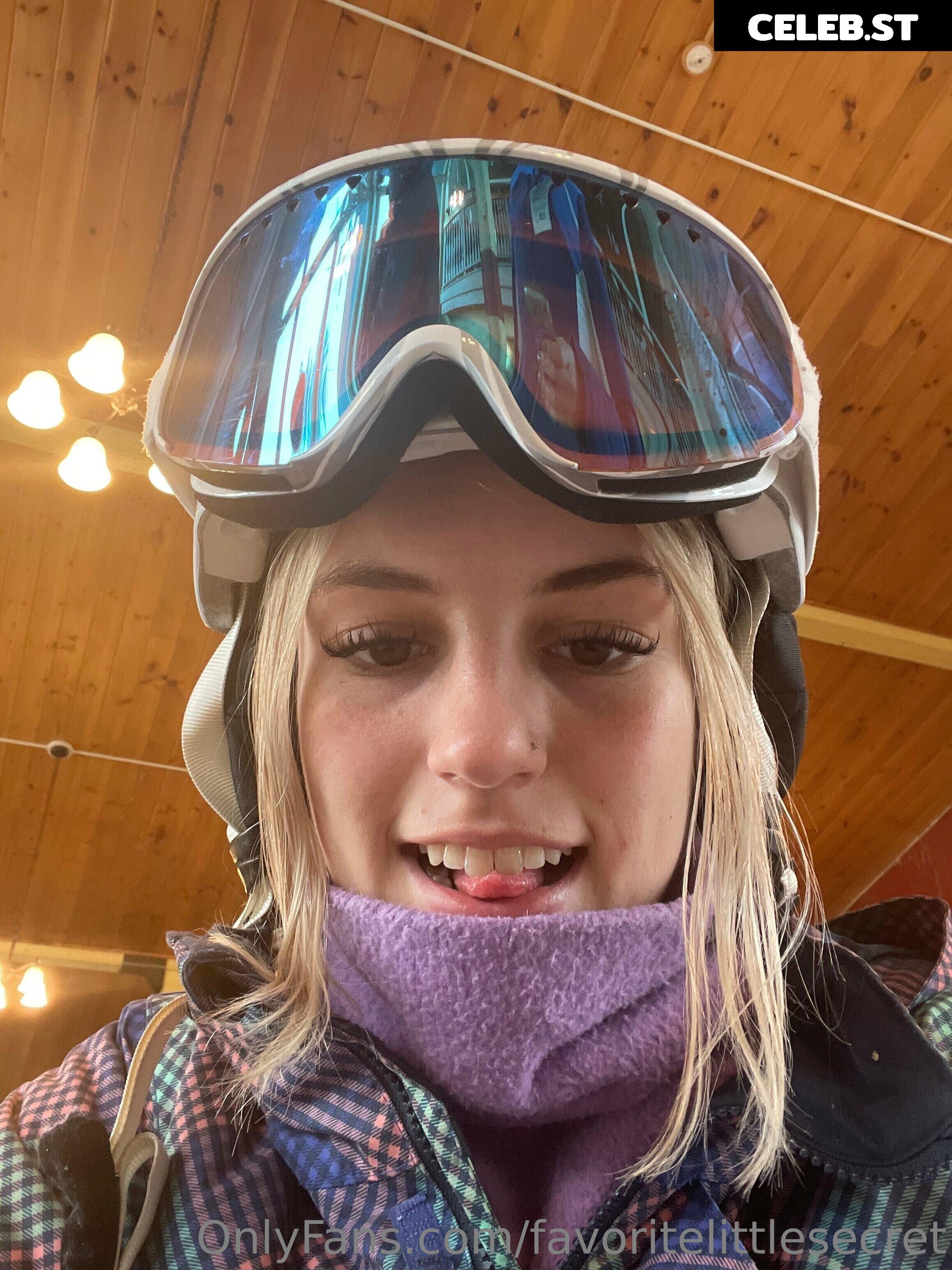 xoxambs / favoritelittlesecret / ambiebambii_ Image 3821240