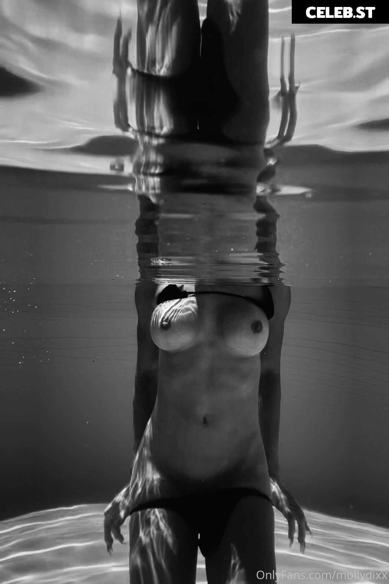 Molly Dixx Image 3816621