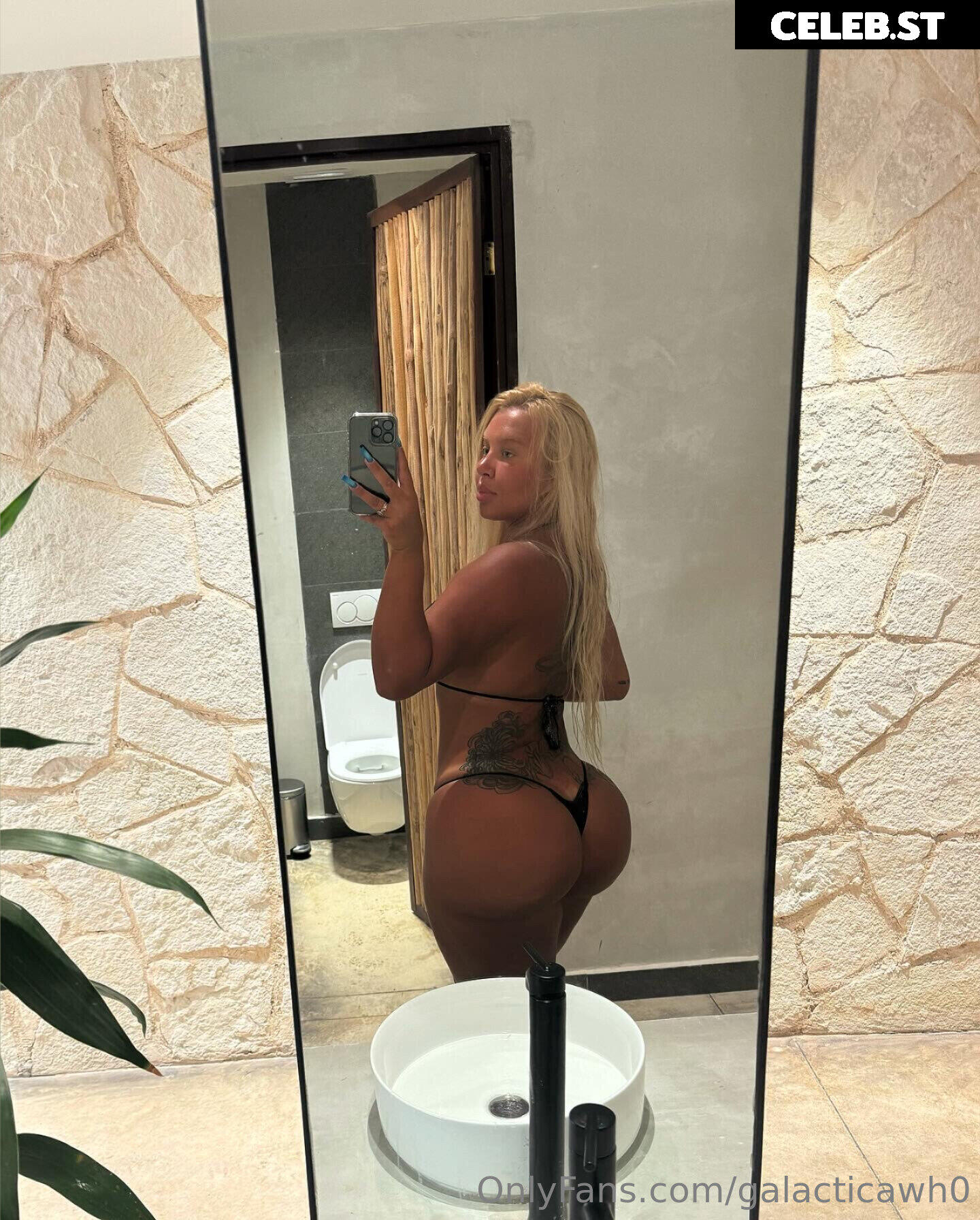 Galacticawh0re // a_.rxx Image 3981544