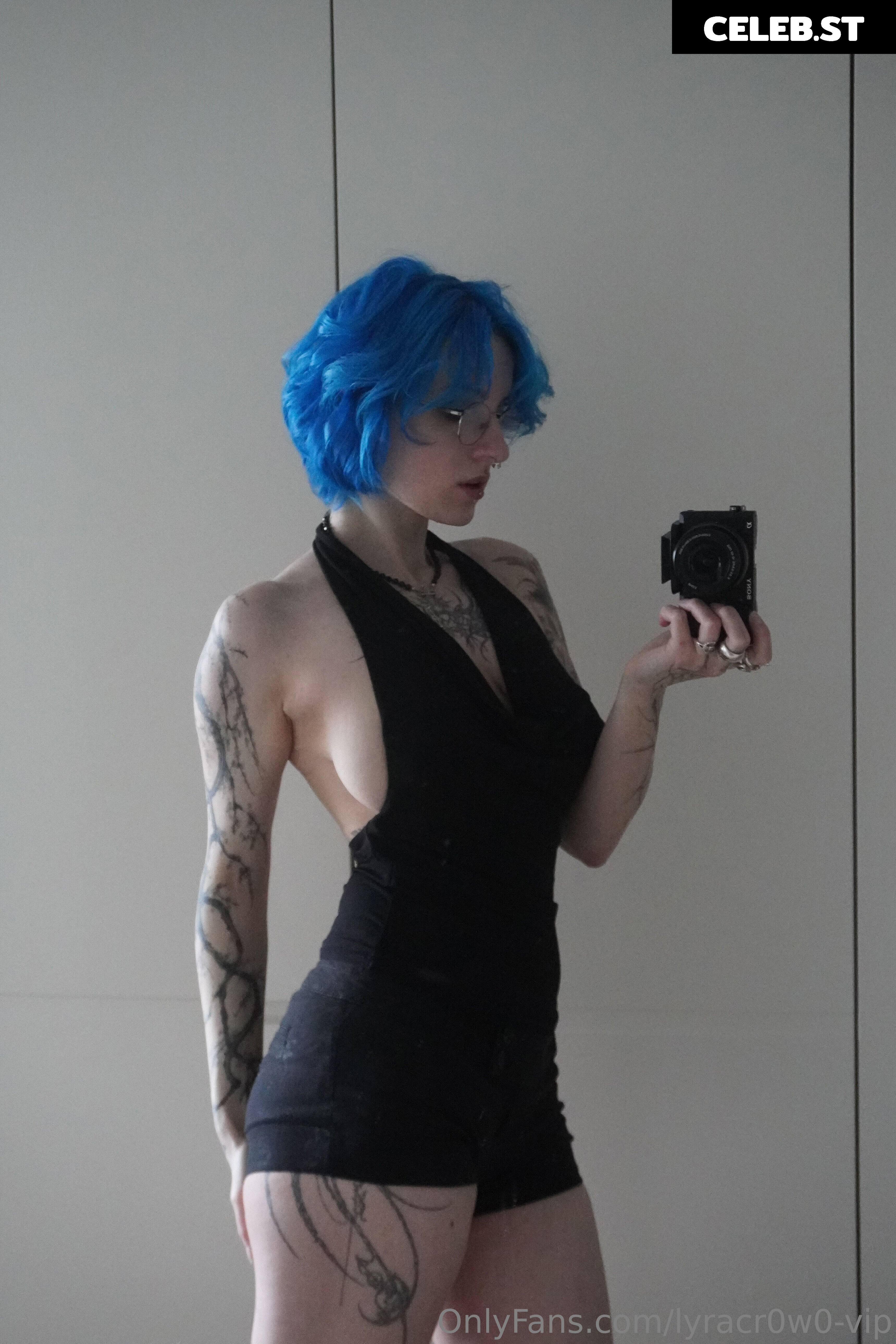 Lyra Crow | lyracr0w0 Image 3982812