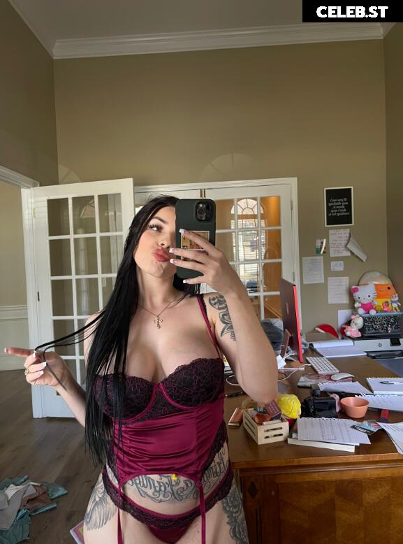 CMaggio/ ChescaMaggio Image 3983610