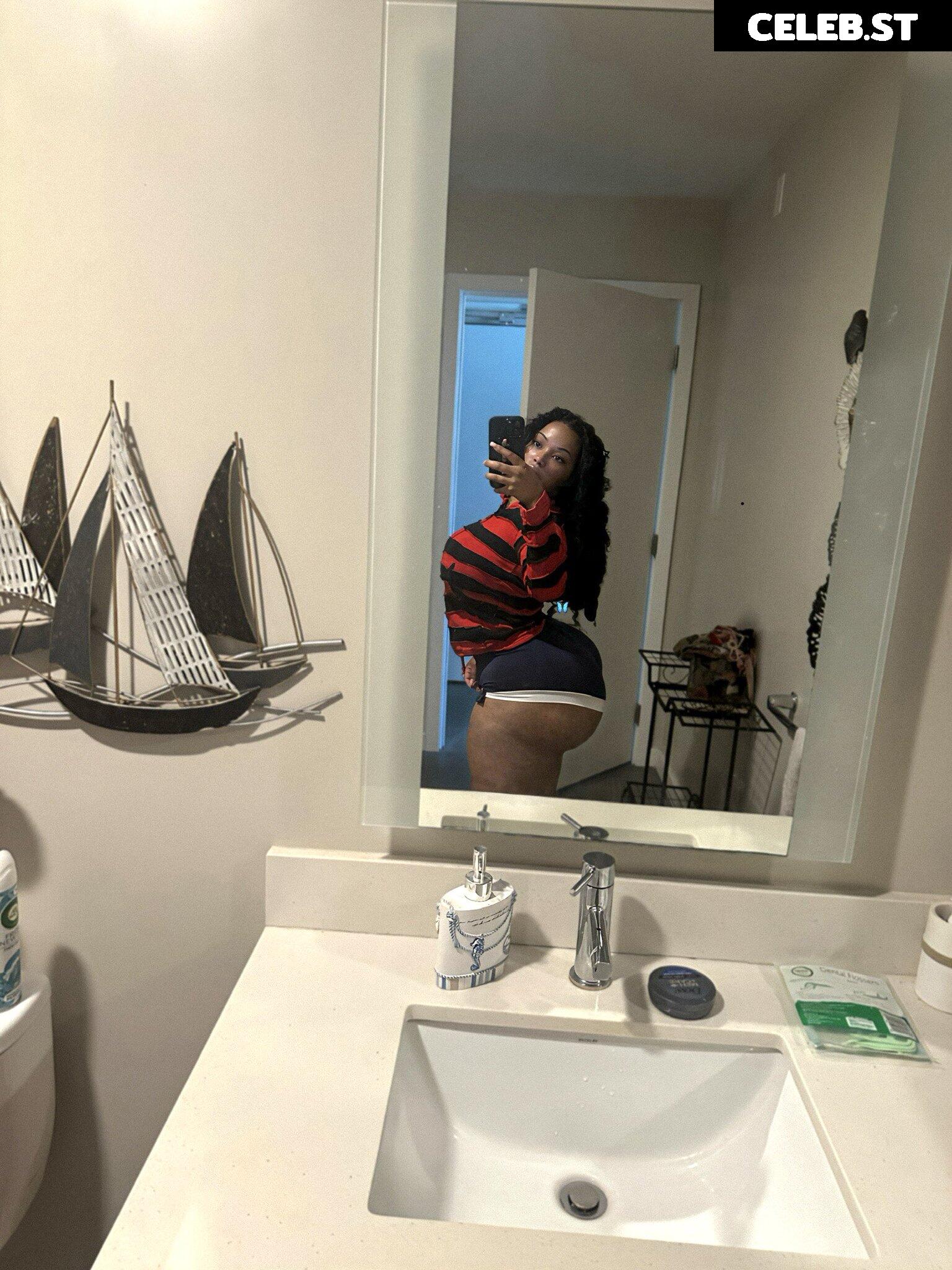 Raychiel Image 3980372