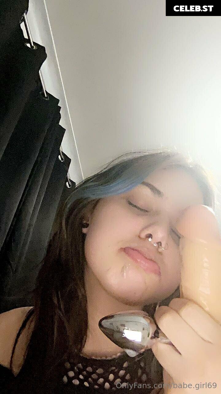 Siamayll / xxllbae / egirll_69 / babe.girl69 Image 3975802