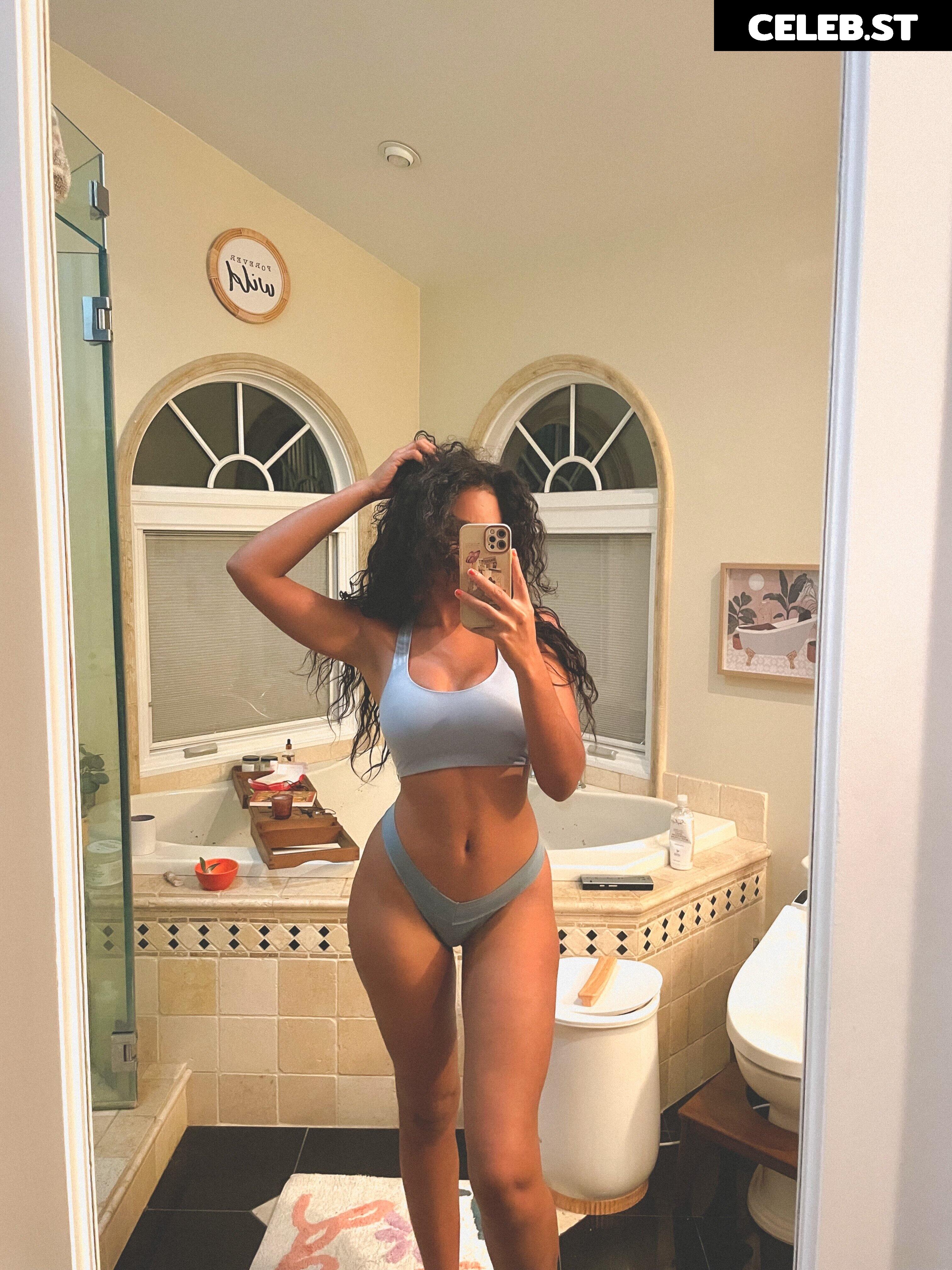 Helayna Marie / Princess Marie Image 3976643