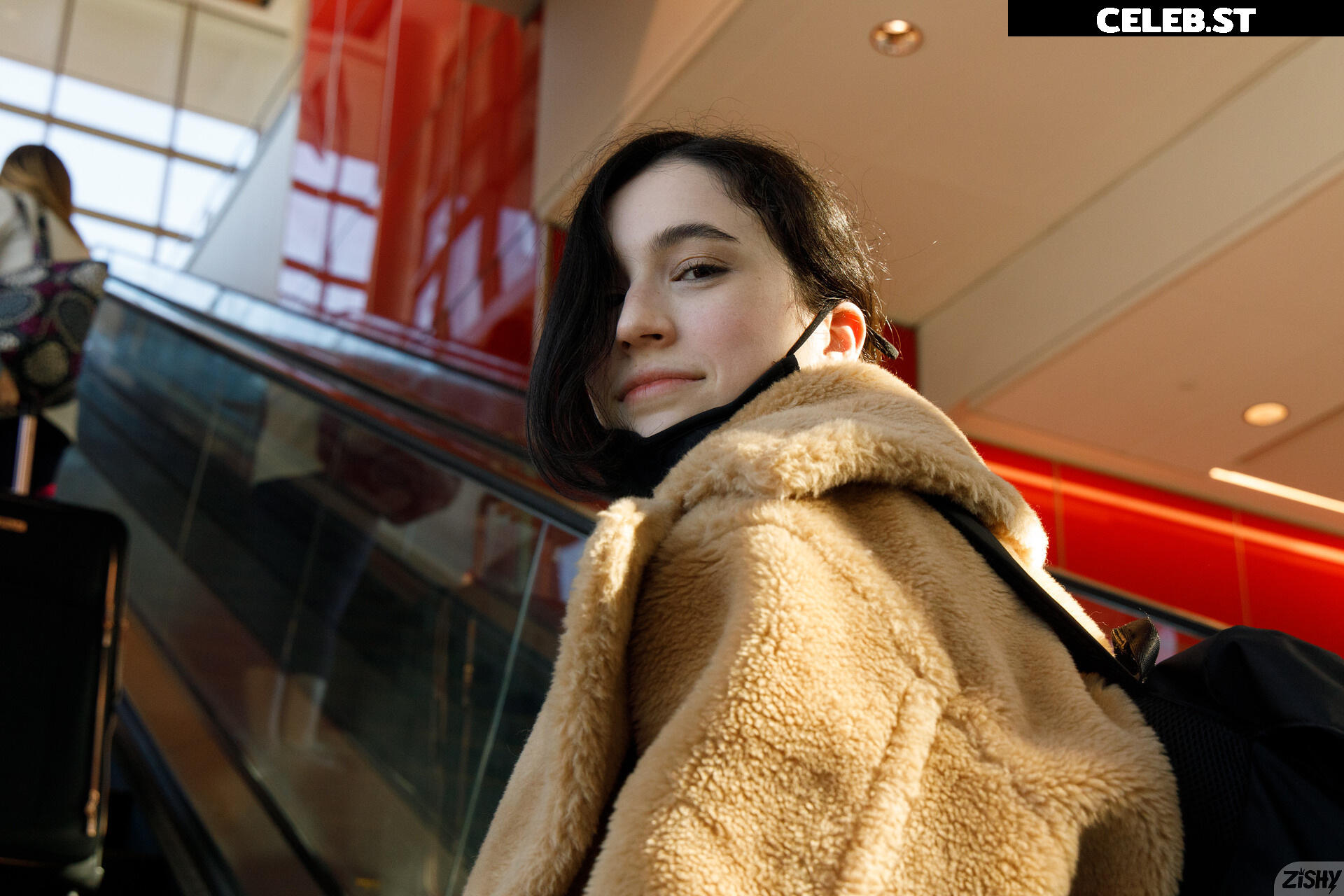 Giulia Wylde | Neon_Felix Image 3971592