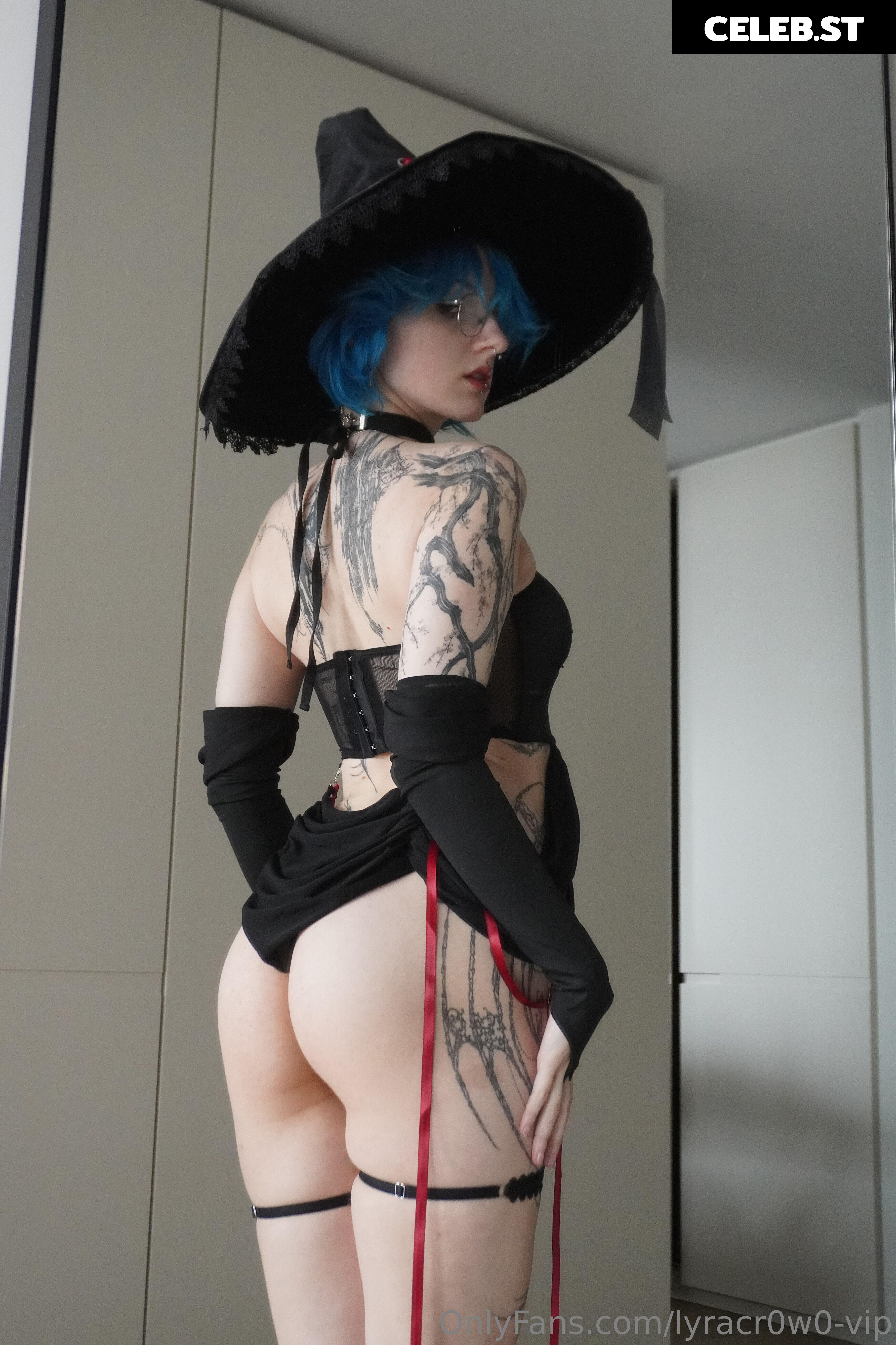 Lyra Crow | lyracr0w0 Image 3971119