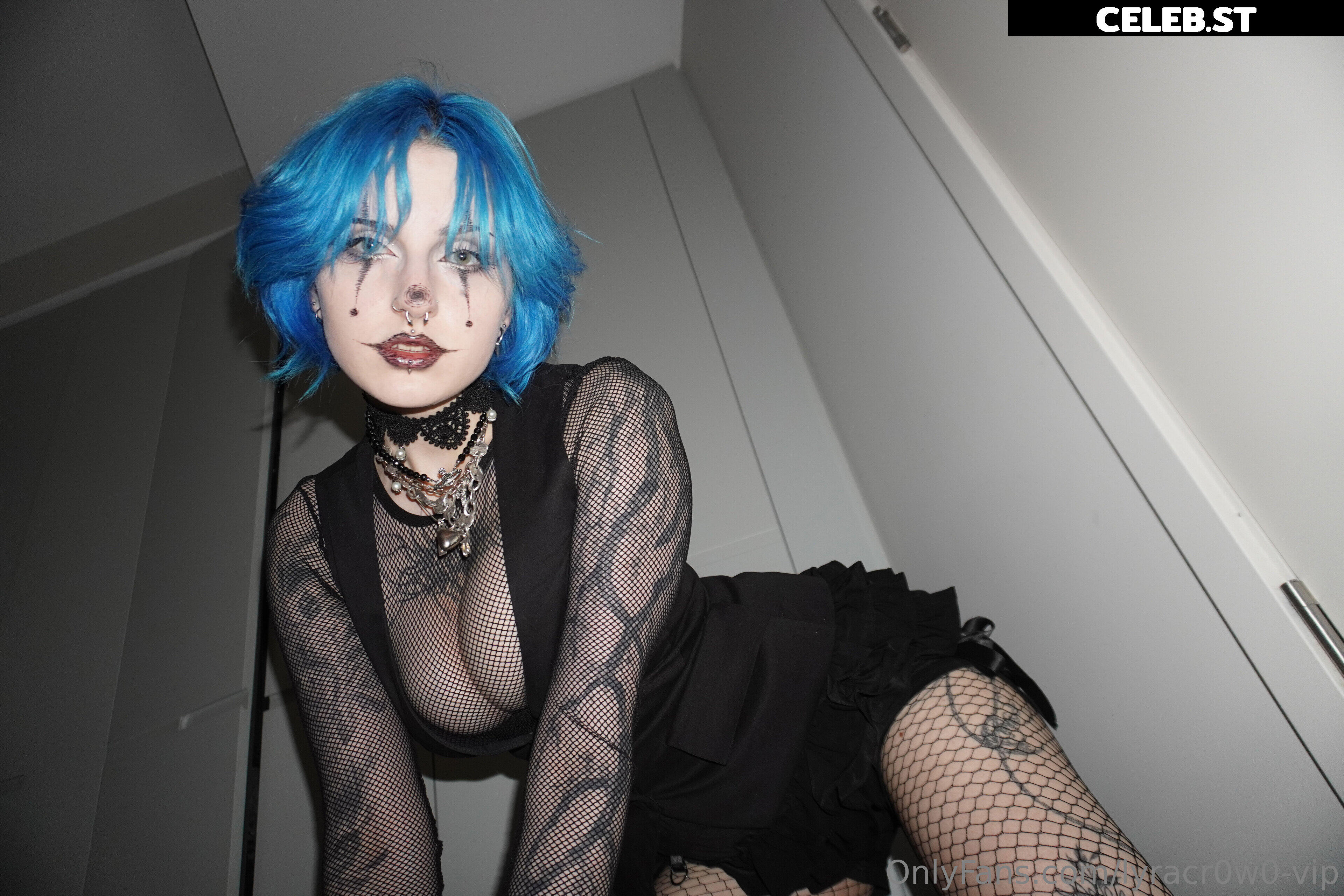 Lyra Crow | lyracr0w0 Image 3972857