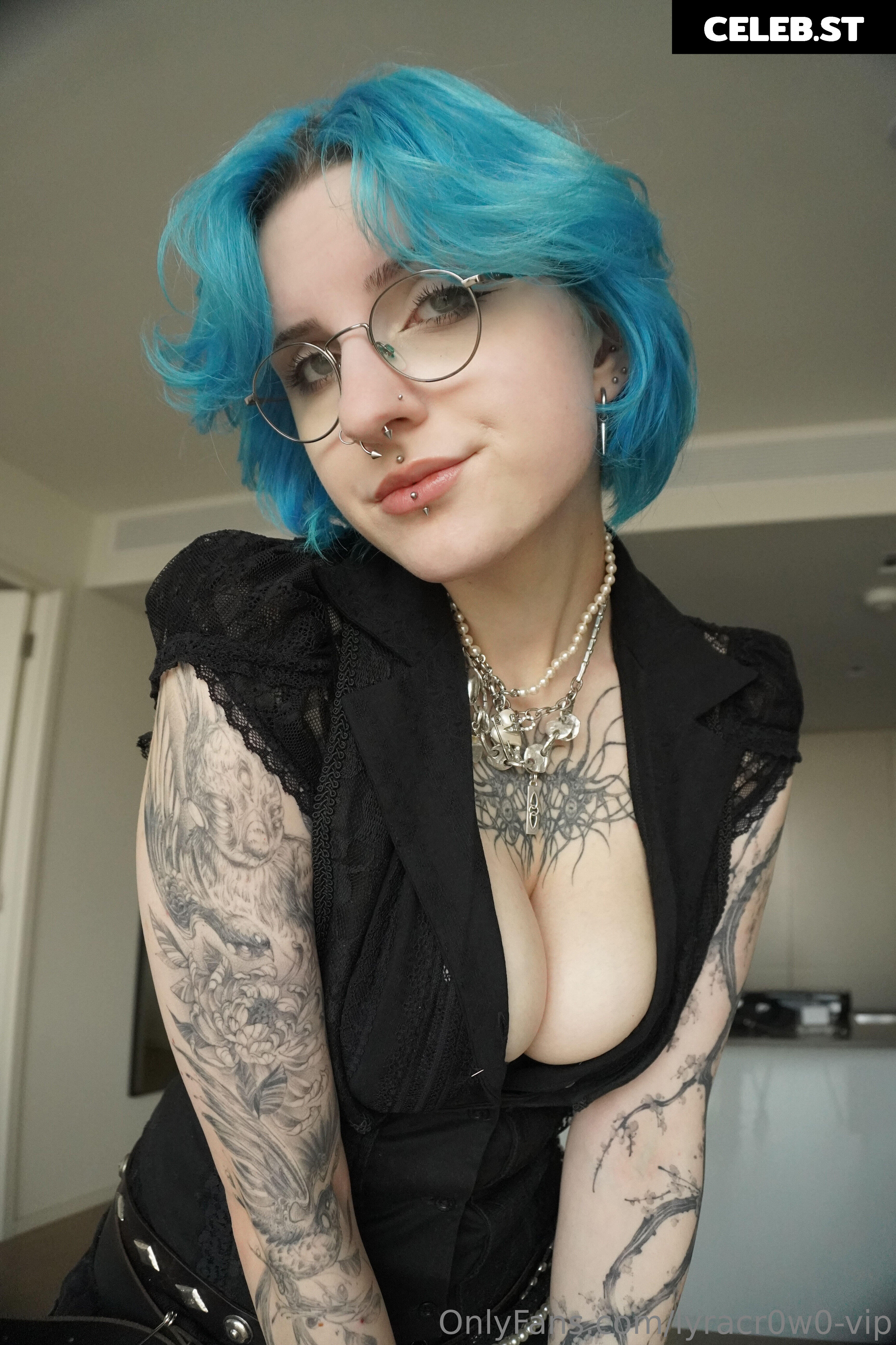Lyra Crow | lyracr0w0 Image 3978570