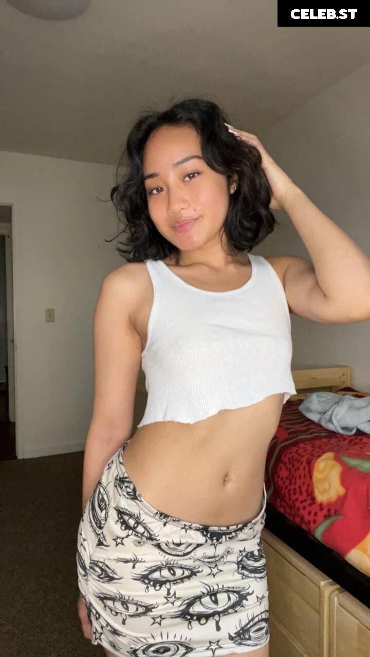 Emmaxrae Image 3965213