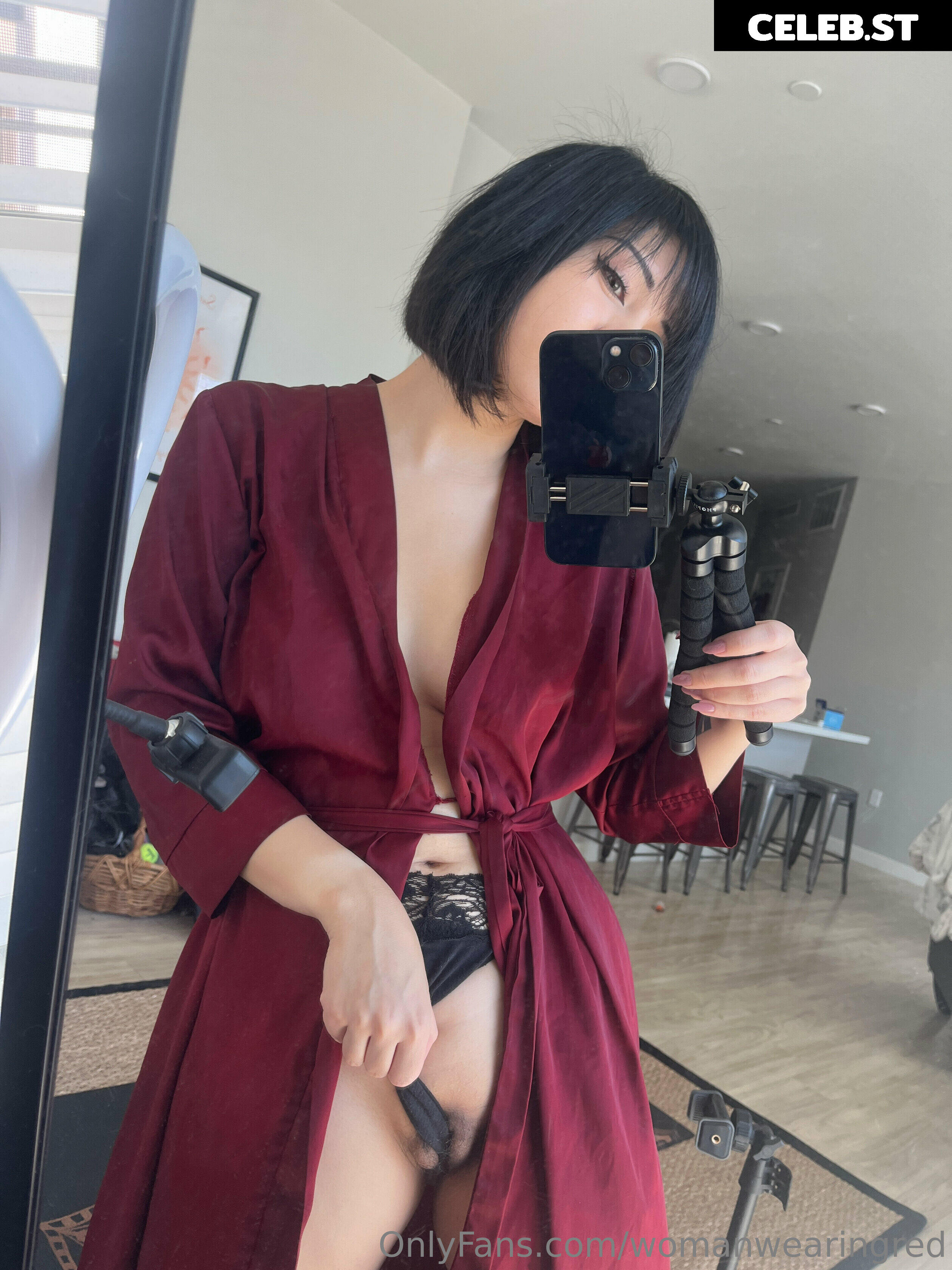 womanwearingred / Buffbunnymika / Buffbunbun Image 3967195