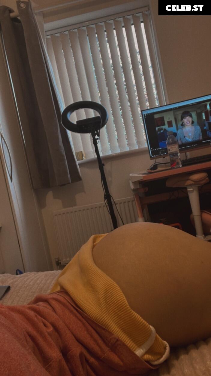 ASMR Simka Image 396123