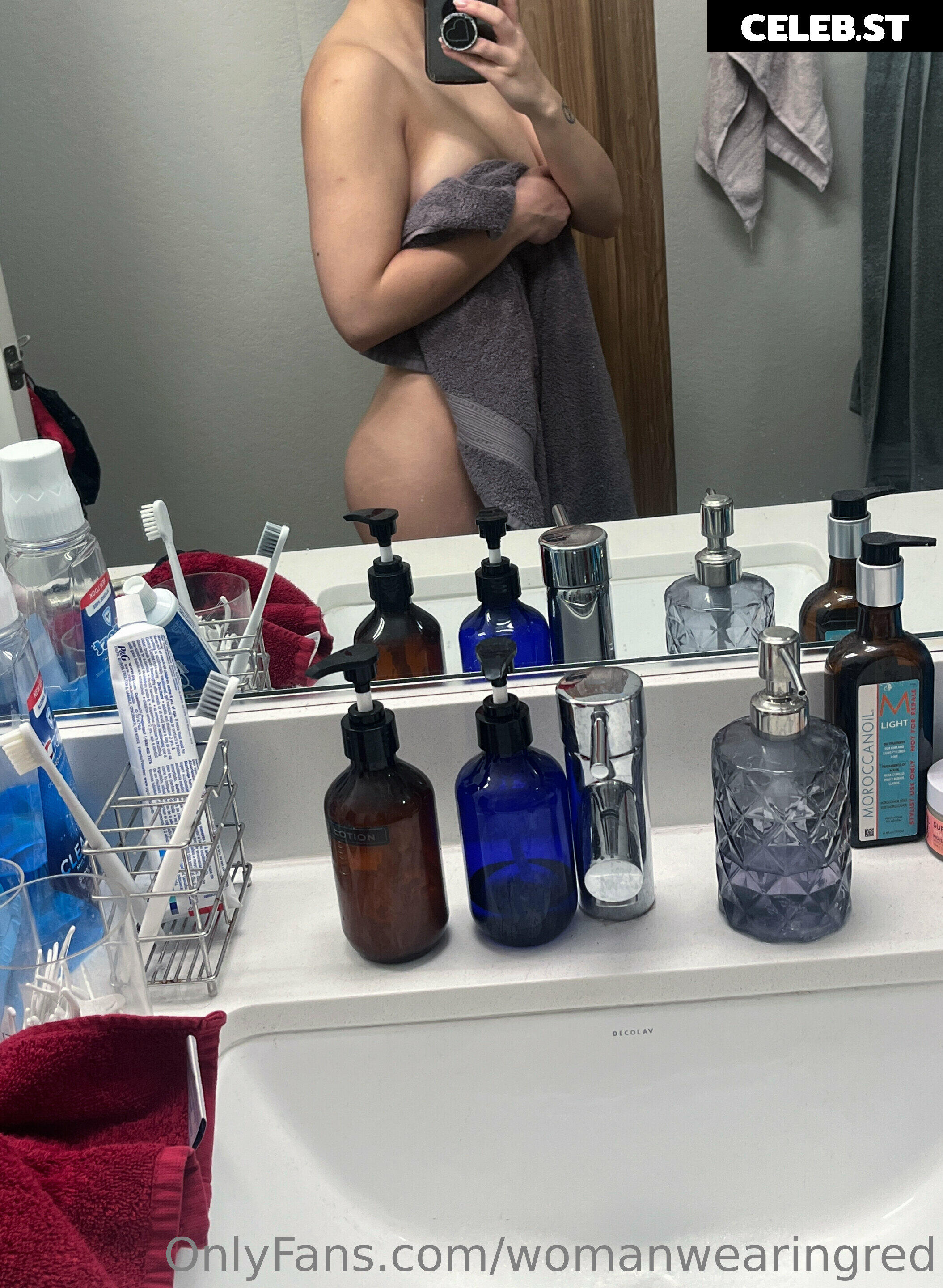 womanwearingred / Buffbunnymika / Buffbunbun Image 3962752