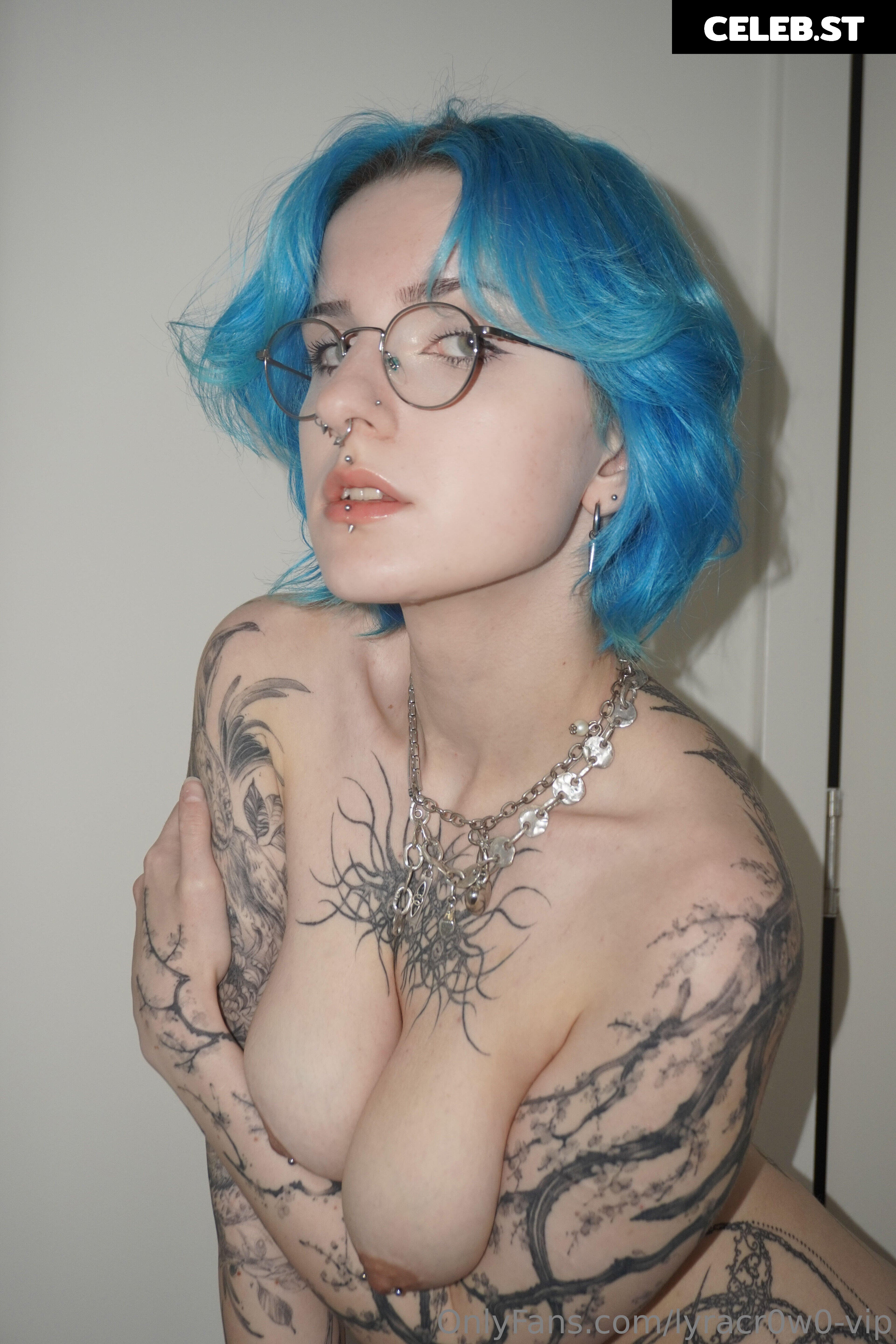 Lyra Crow | lyracr0w0 Image 3960315