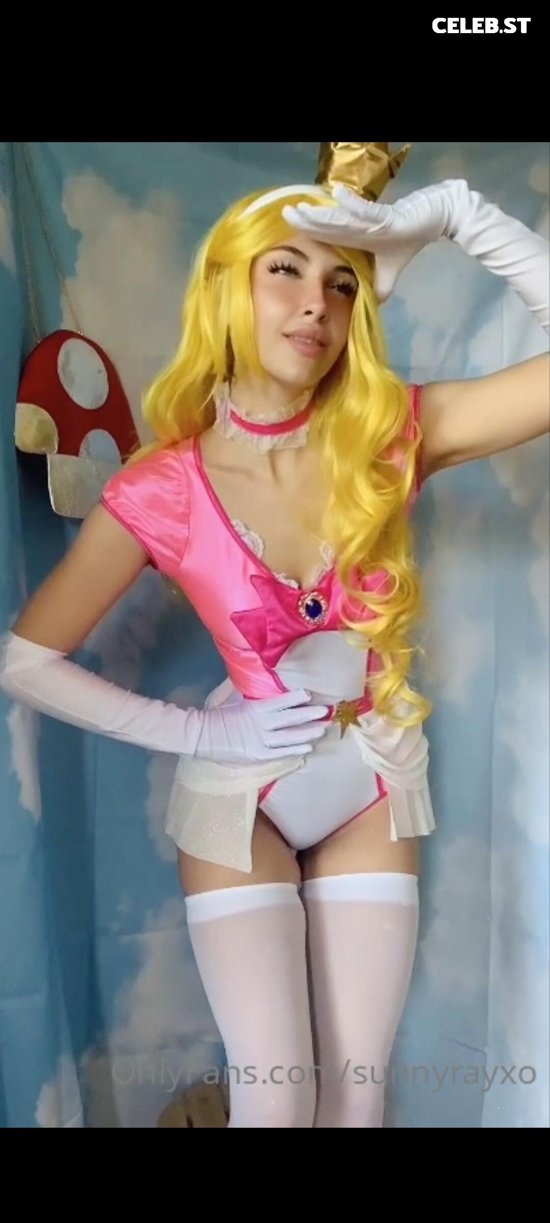 sunnyrayxo / Tigerlillie69 Image 3956811