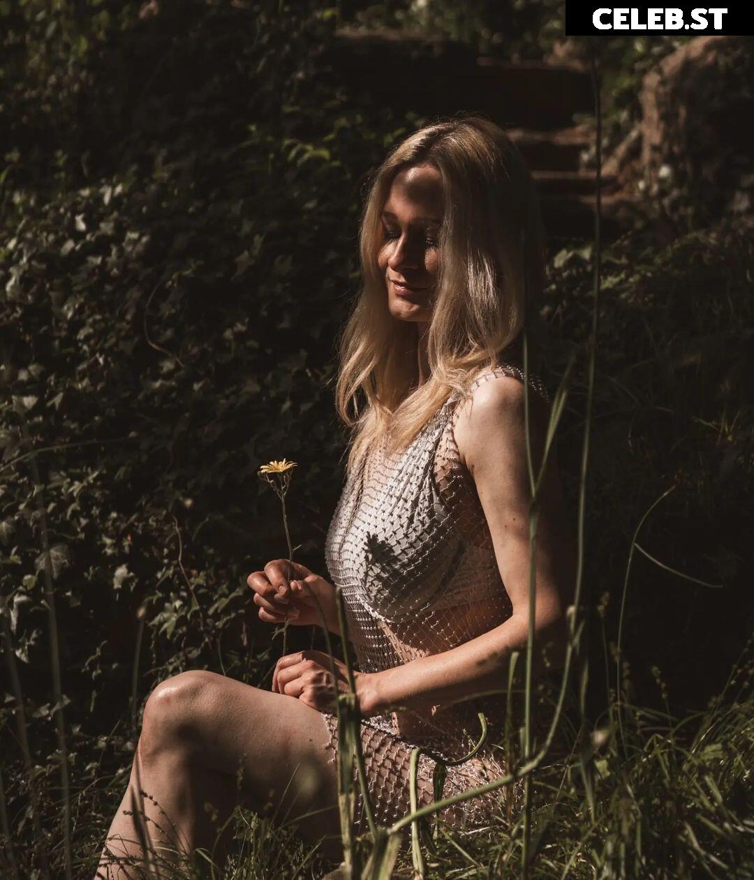 jessy.mhl Image 395677