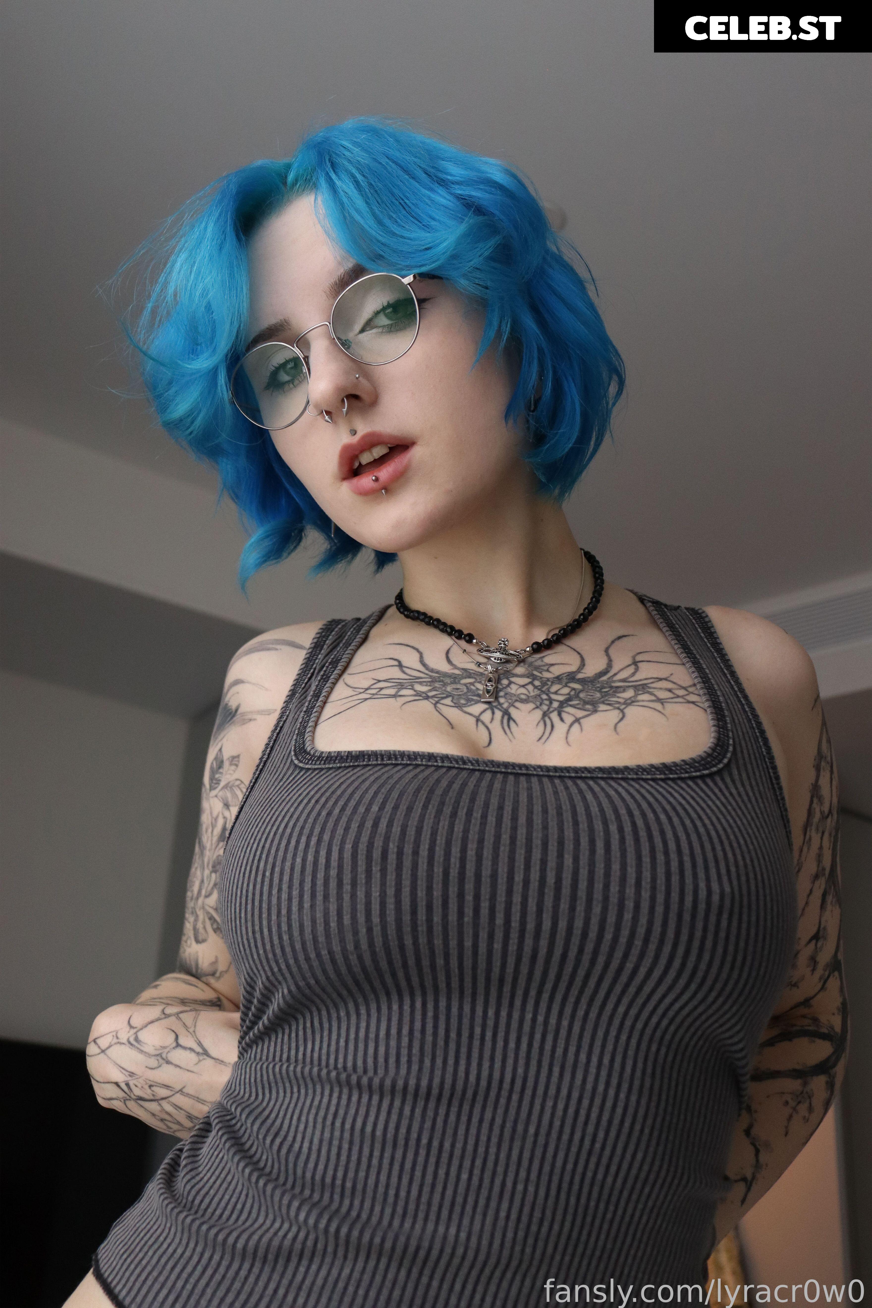 Lyra Crow | lyracr0w0 Image 3957018