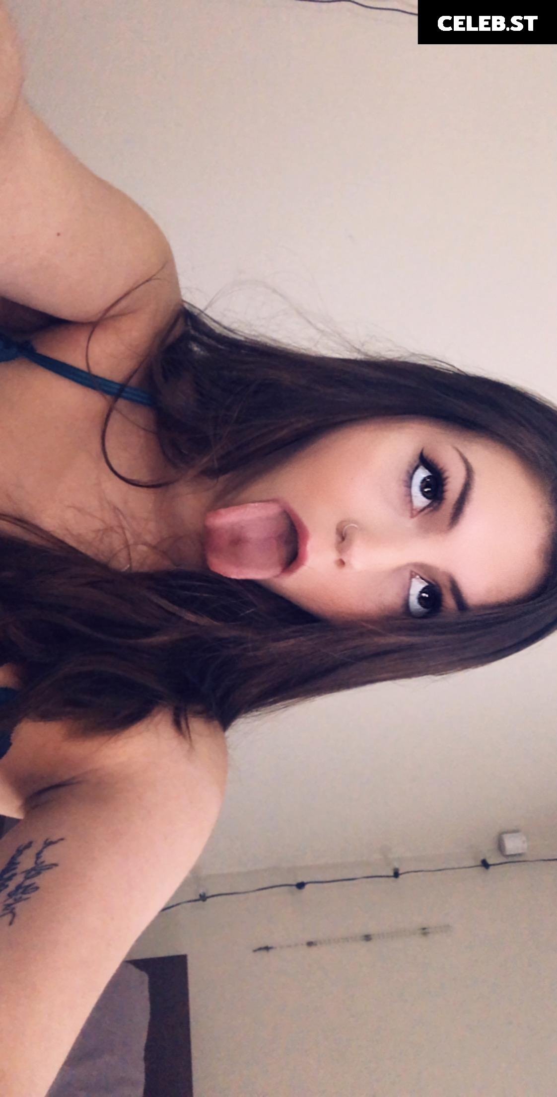 SmttenKitten / Littlemiss28 / Molly Maeve Image 3954855