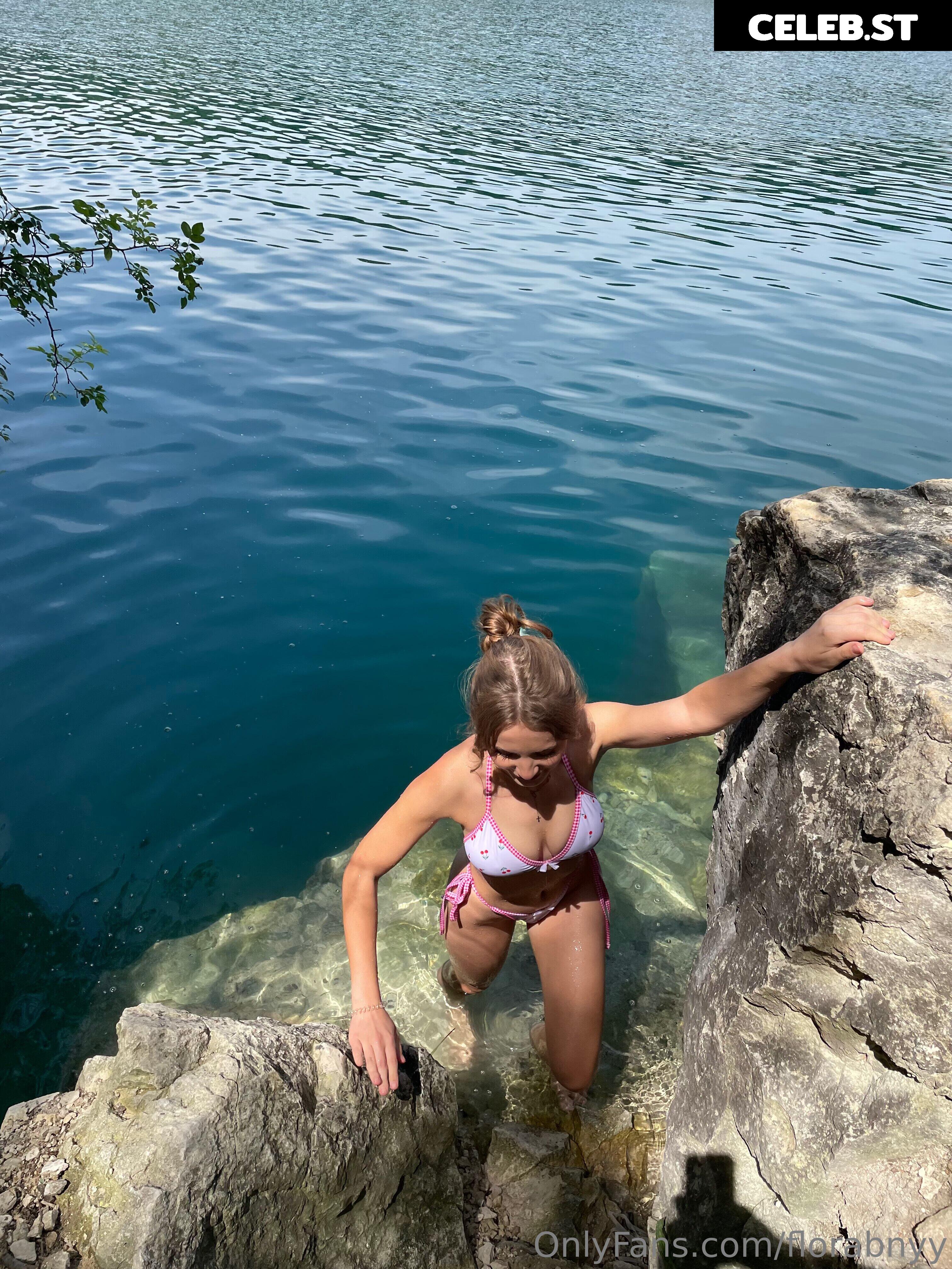 flora cole | florabnyy | floraacole Image 3954441