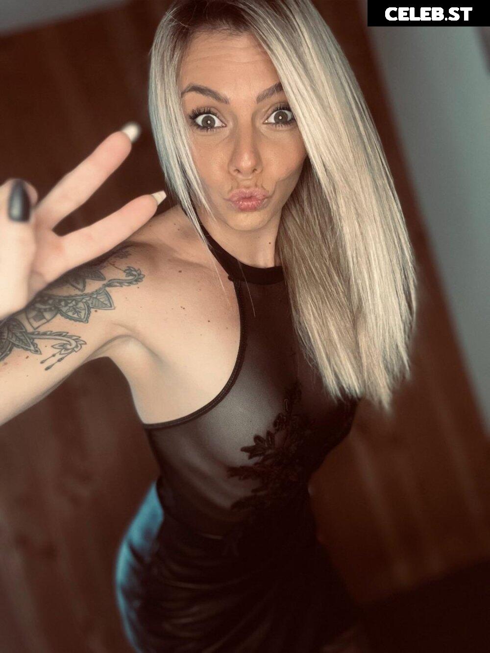 Blondie_inked777 Image 395236