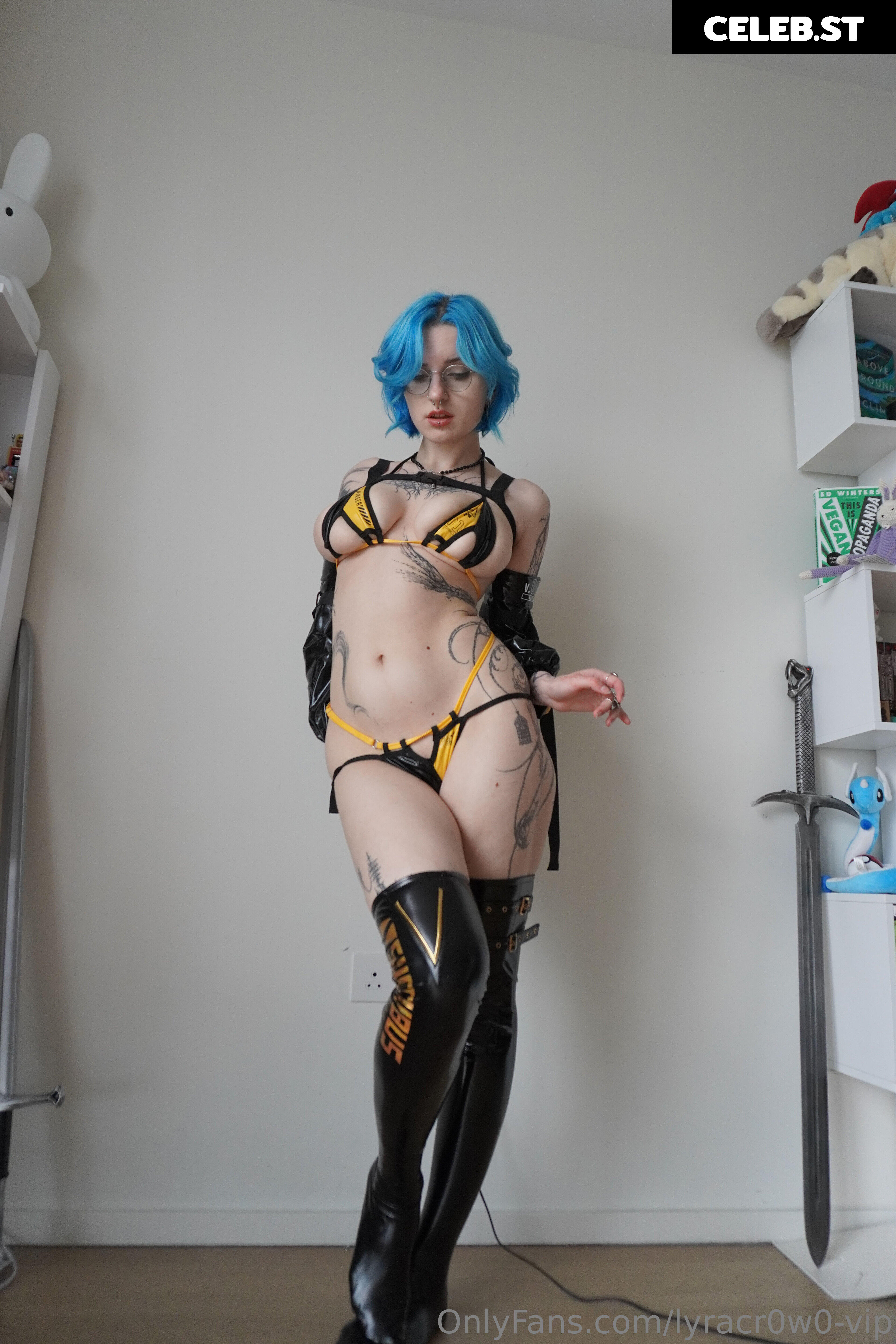 Lyra Crow | lyracr0w0 Image 3944660