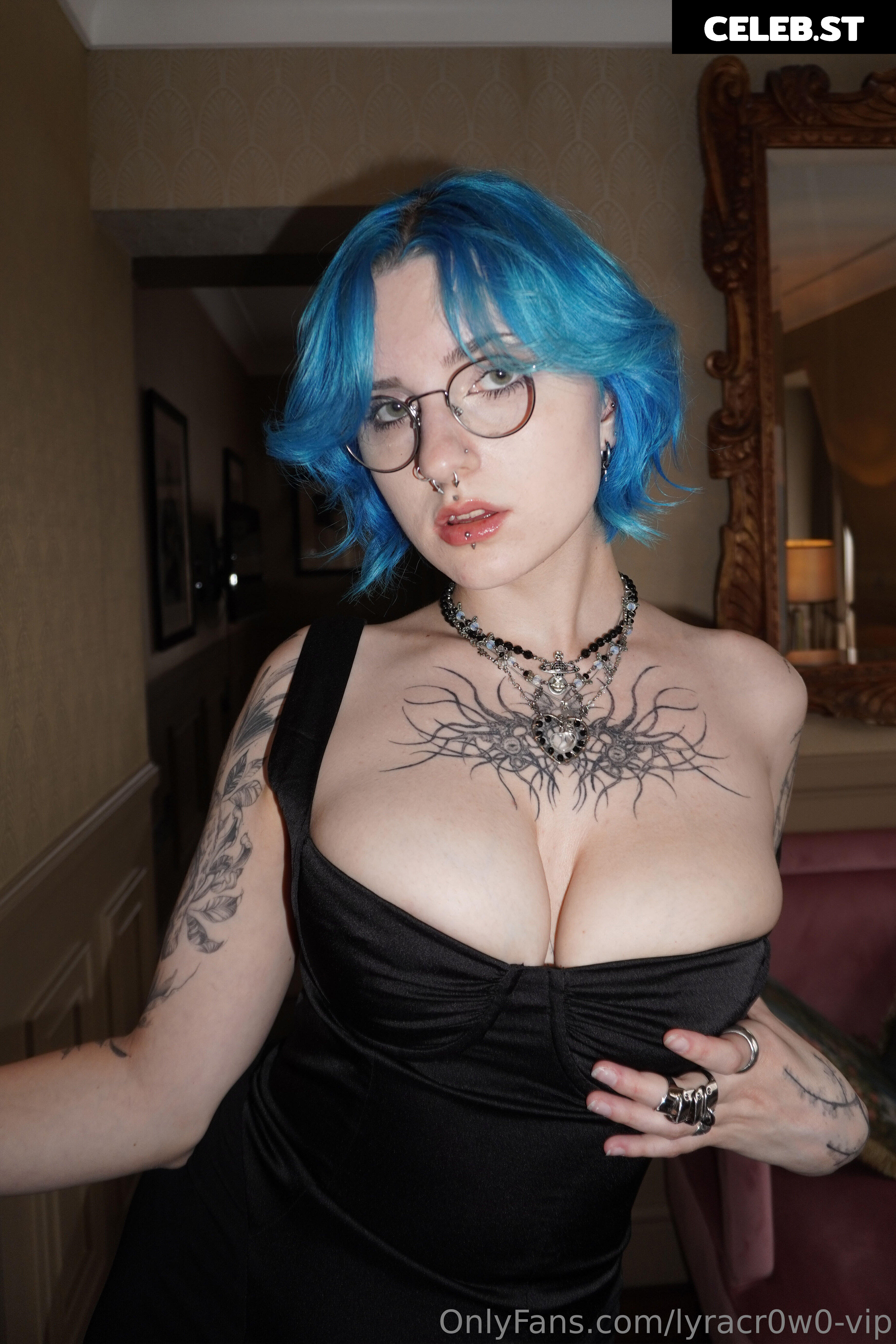 Lyra Crow | lyracr0w0 Image 3941202