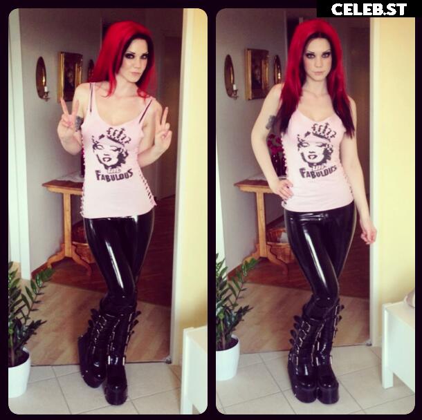 Starfucked Image 3942949