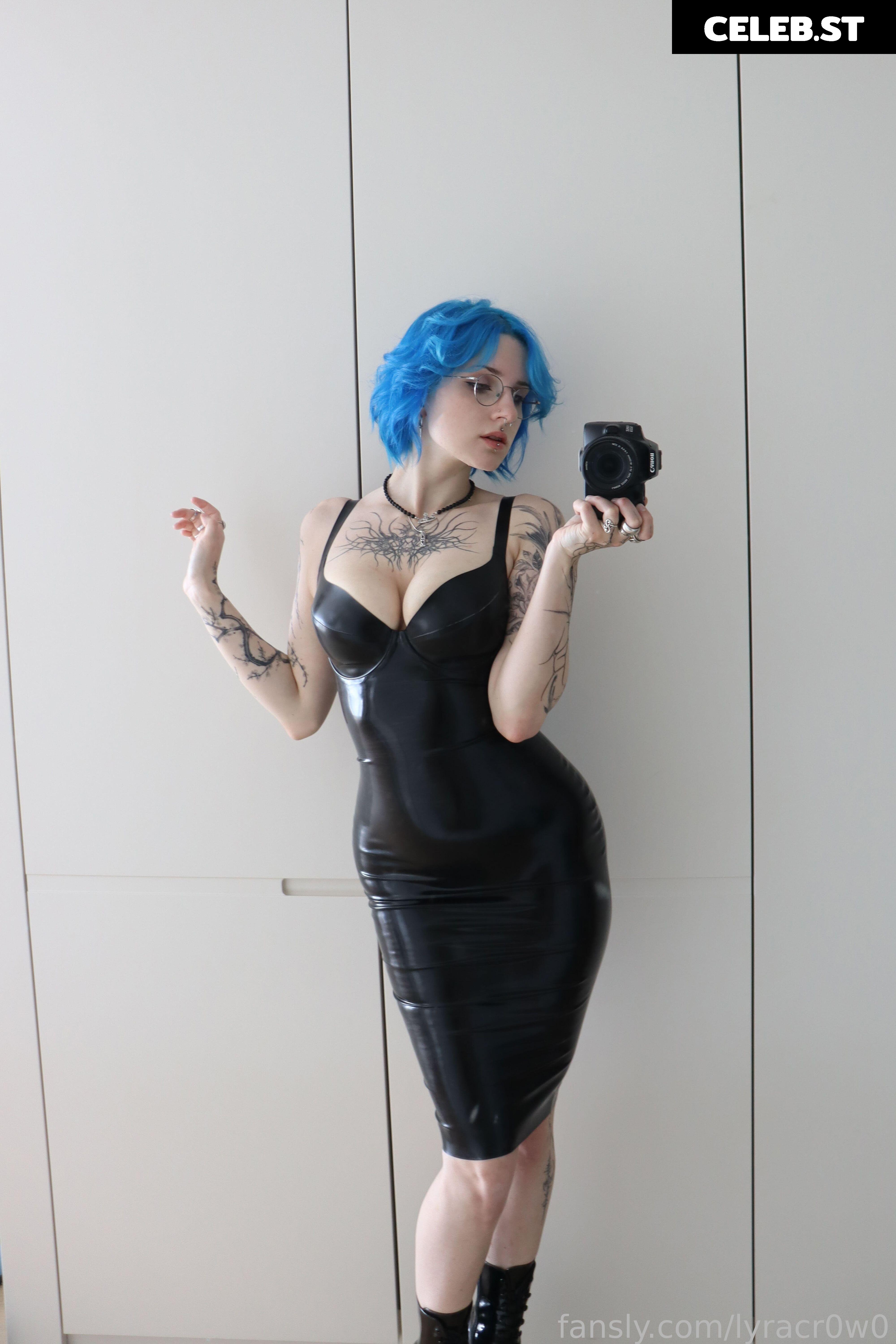 Lyra Crow | lyracr0w0 Image 3948454