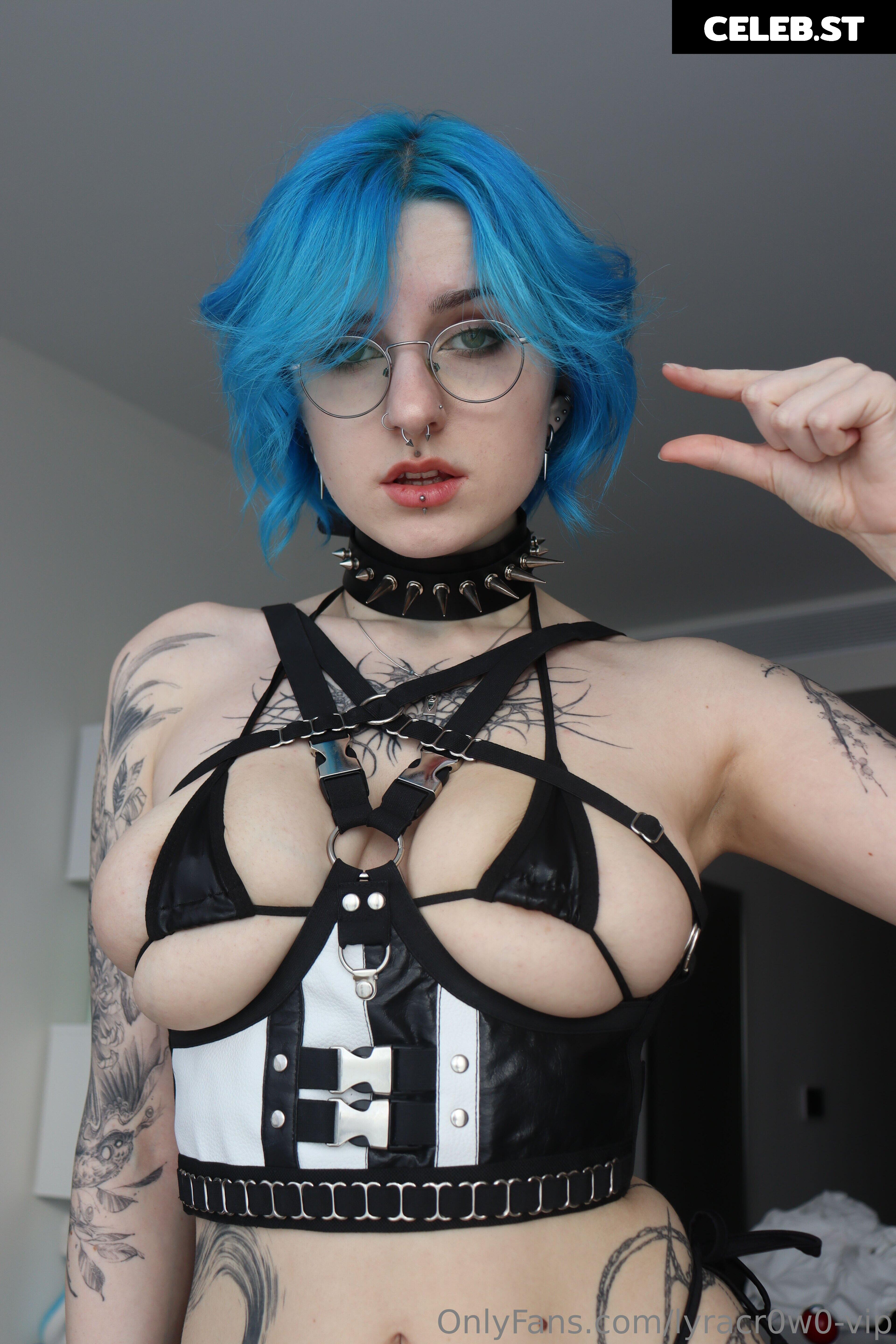 Lyra Crow | lyracr0w0 Image 3935687