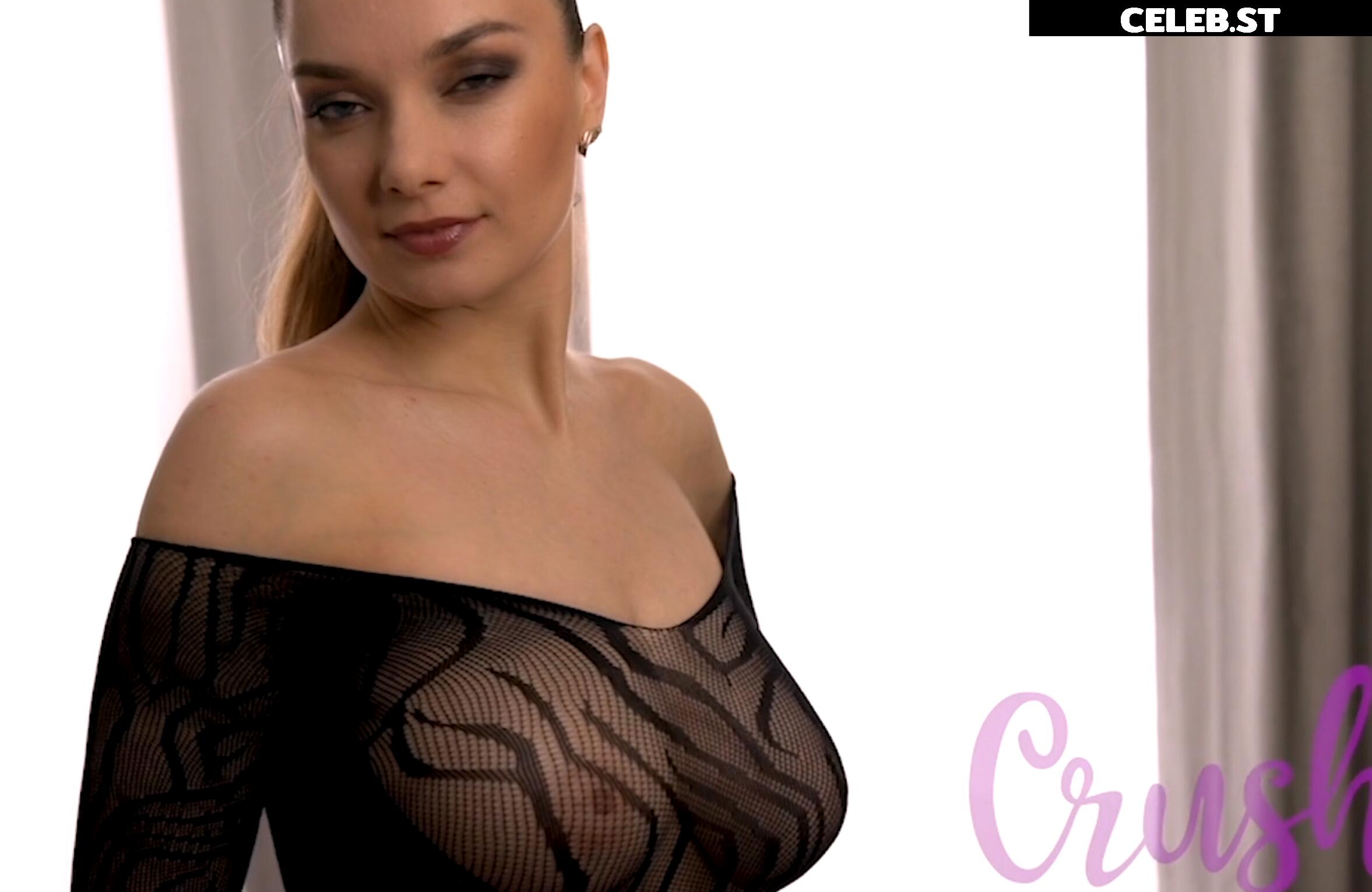 Xenia Crushova Image 393416
