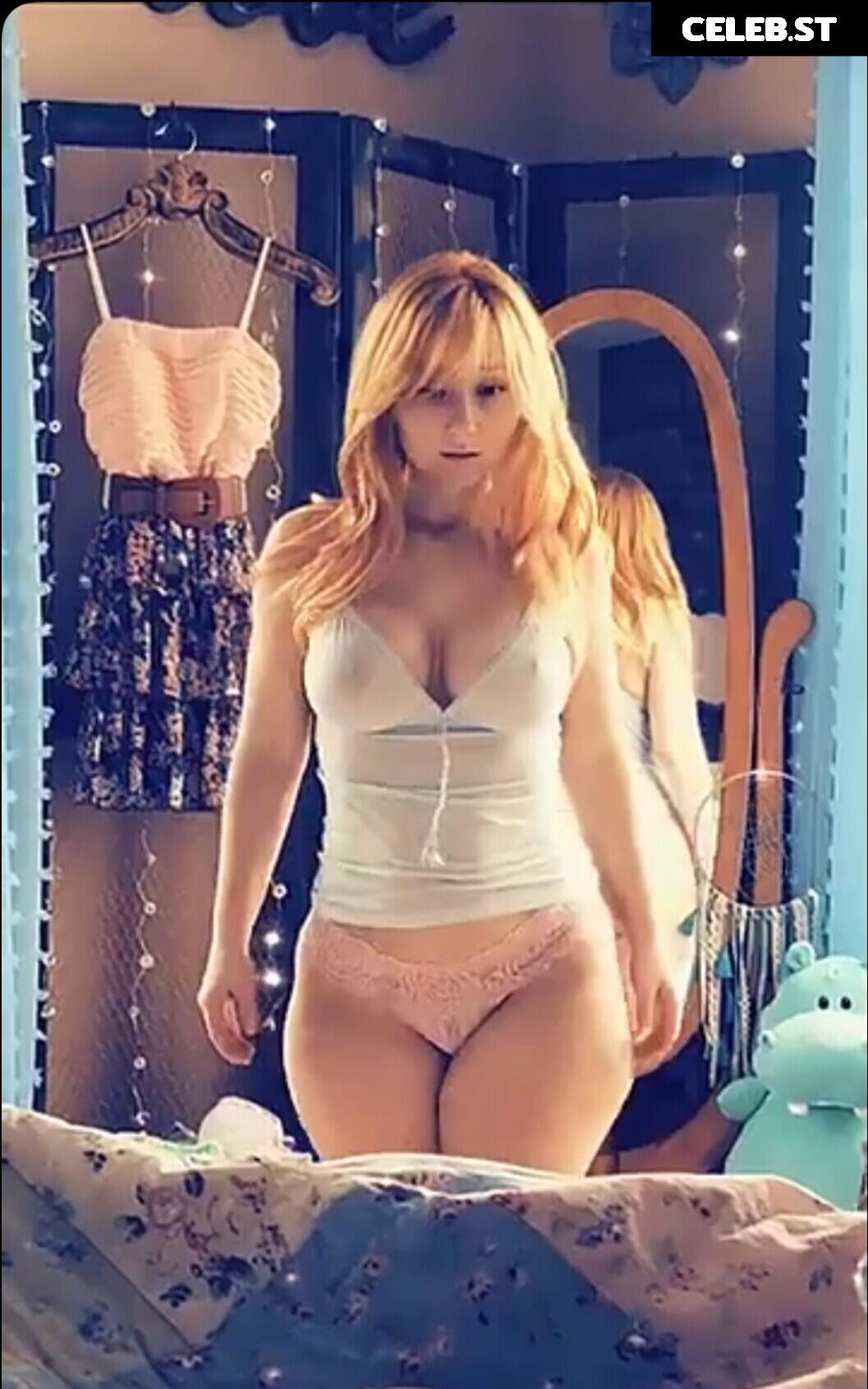 Sexypattycake Image 3938870