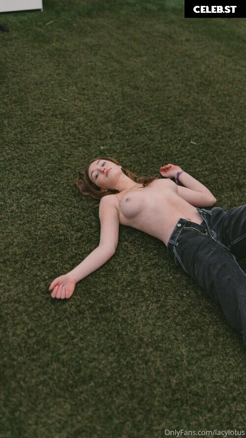 Lacy Lotus - Skylarxrae Image 3927604