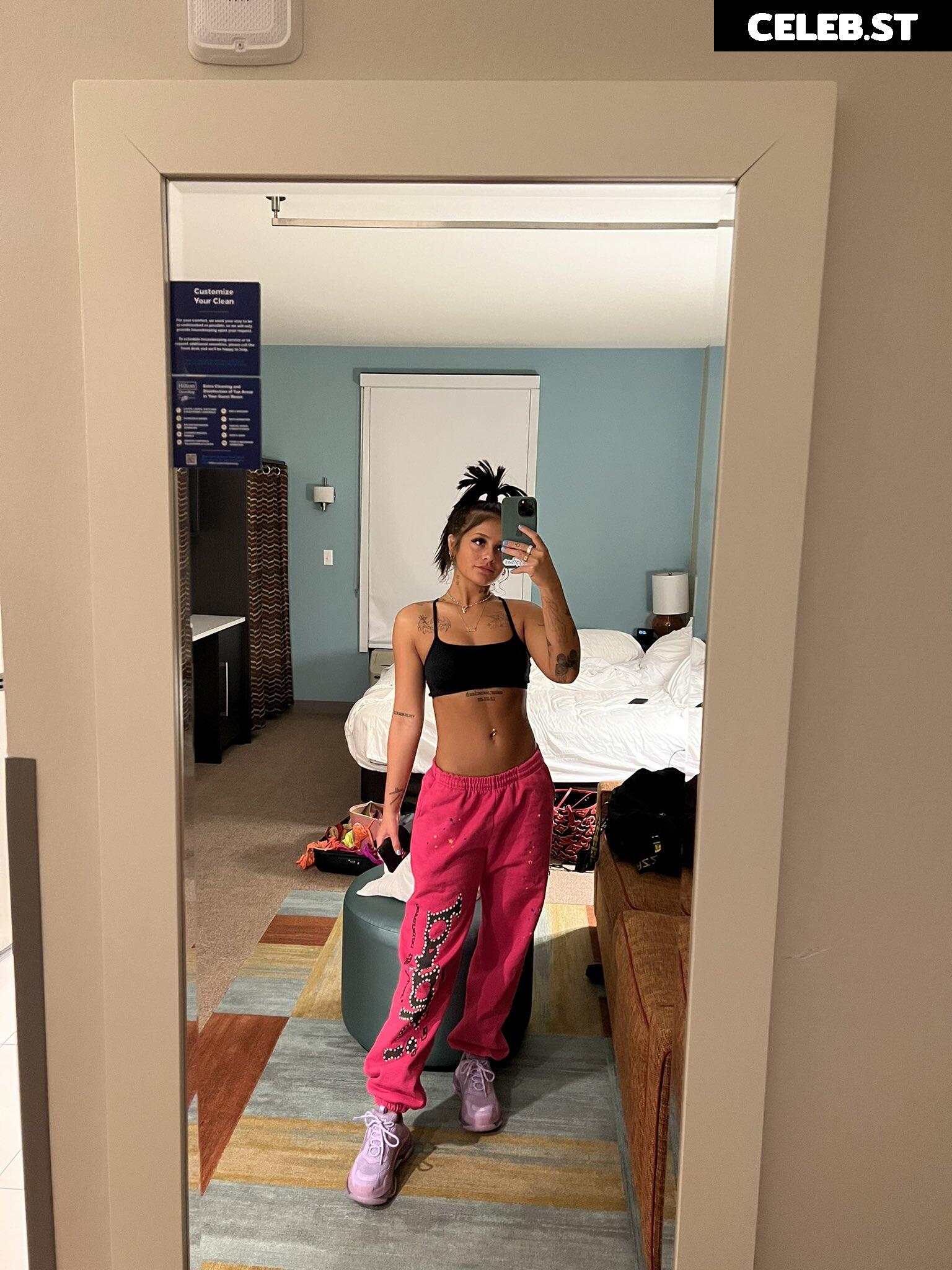 sheforkeeps / ryan reid Image 3924712