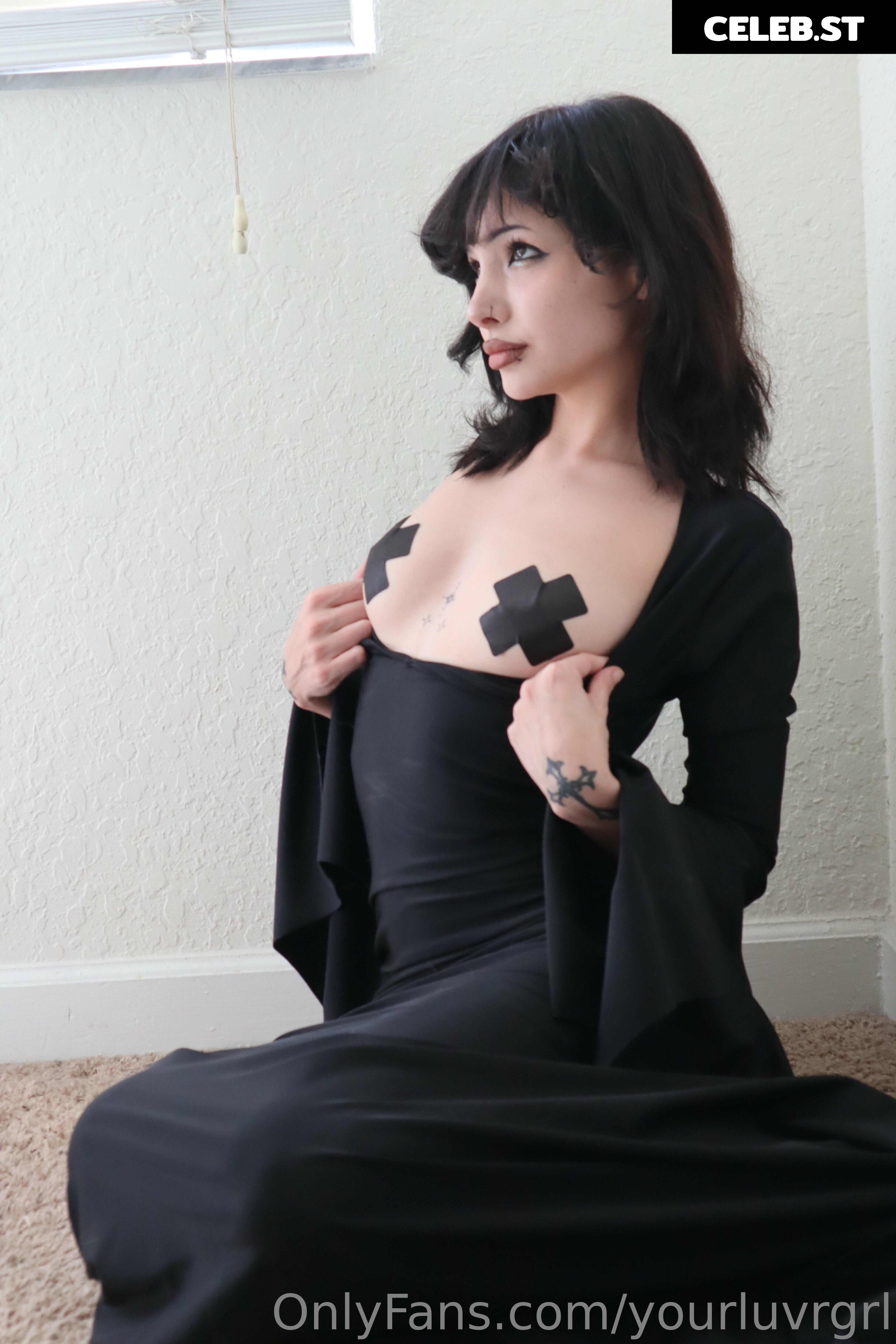 wtsdafuzz / nikki / xxxnxc / ms.starbits Image 3922875
