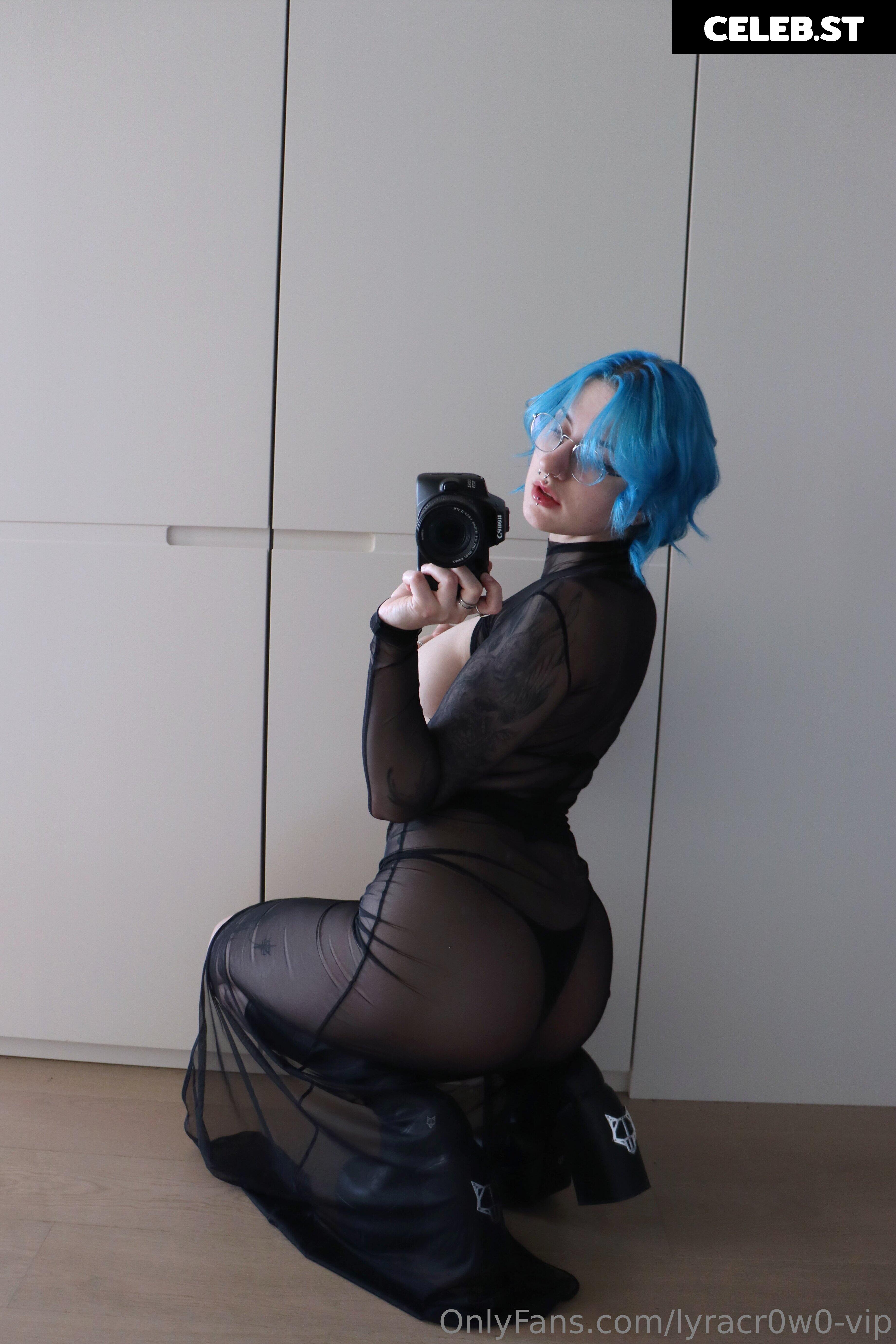 Lyra Crow | lyracr0w0 Image 3923153