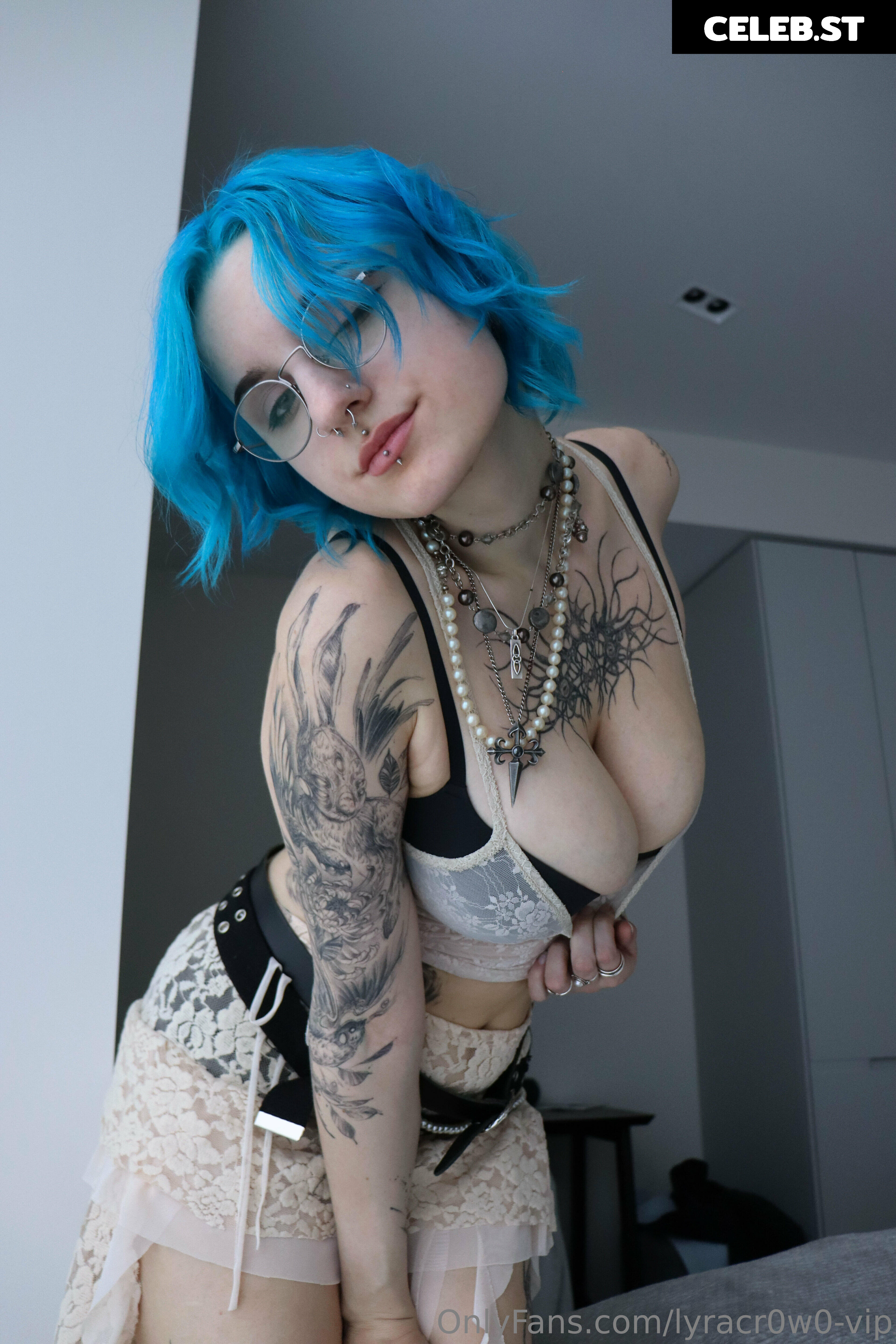 Lyra Crow | lyracr0w0 Image 3920441