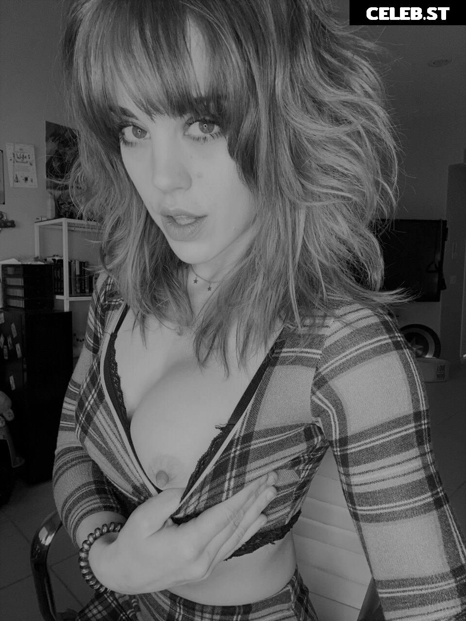 Molly Stewart - nakedbarbiedoll Image 3928025