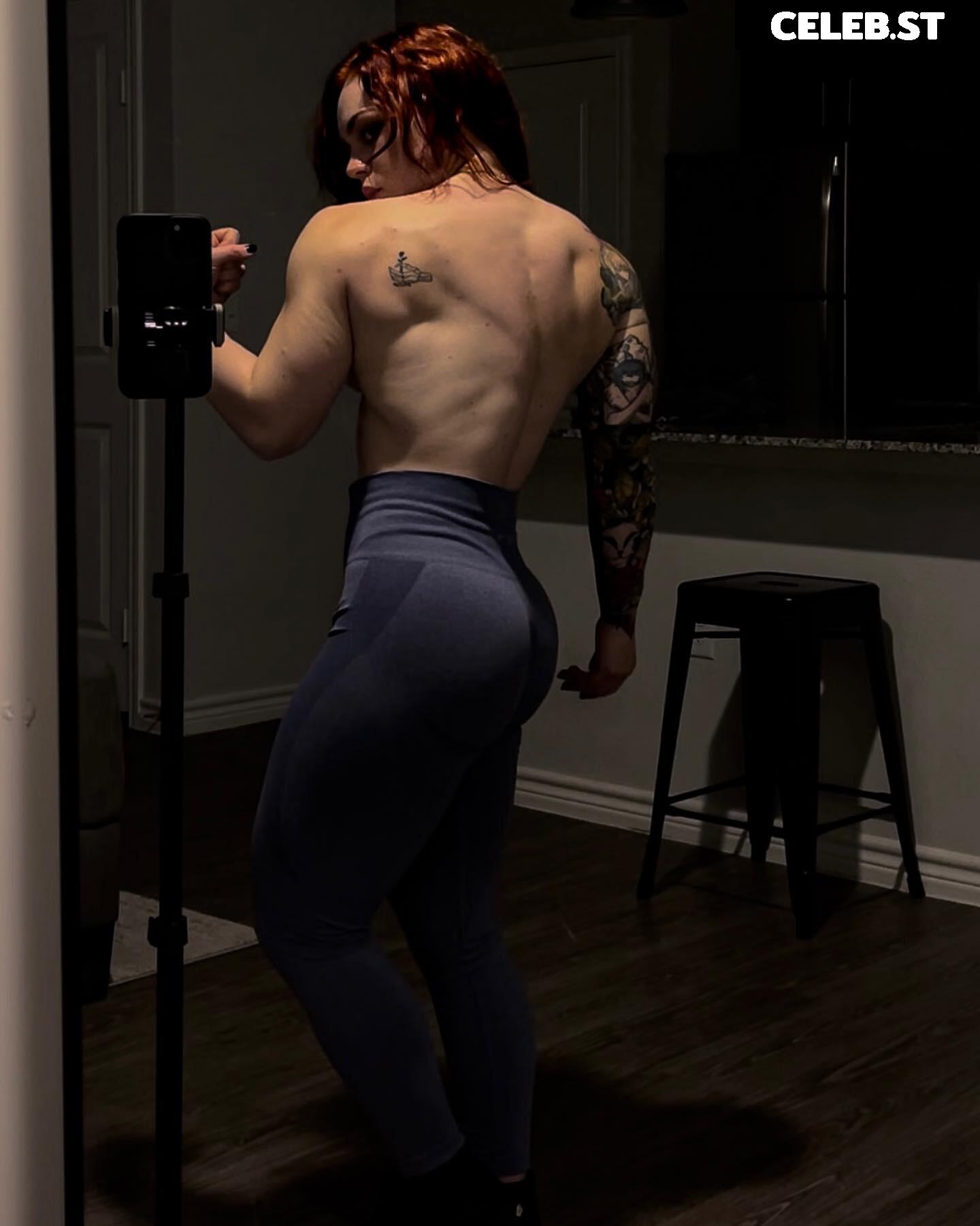 Ayshia Schisel/Elorahdaexplorah Image 3910895