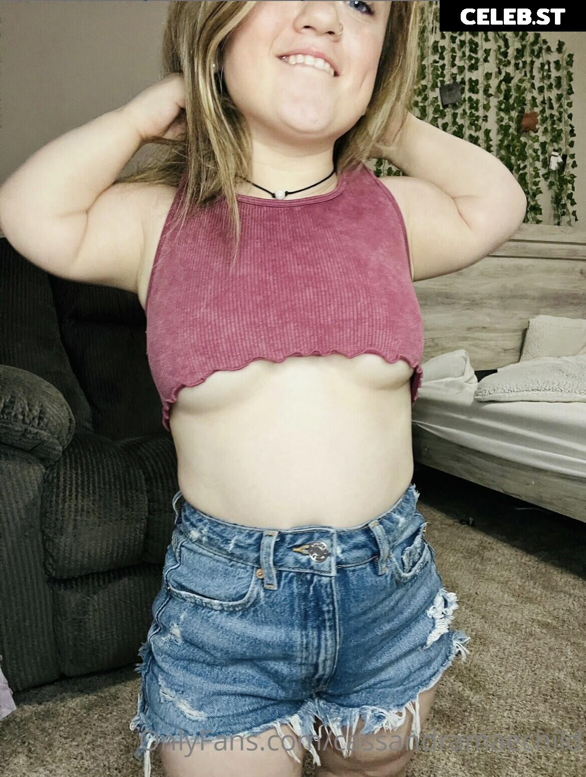 cassandramaechild, Cassandra Mae Davis Image 3907757