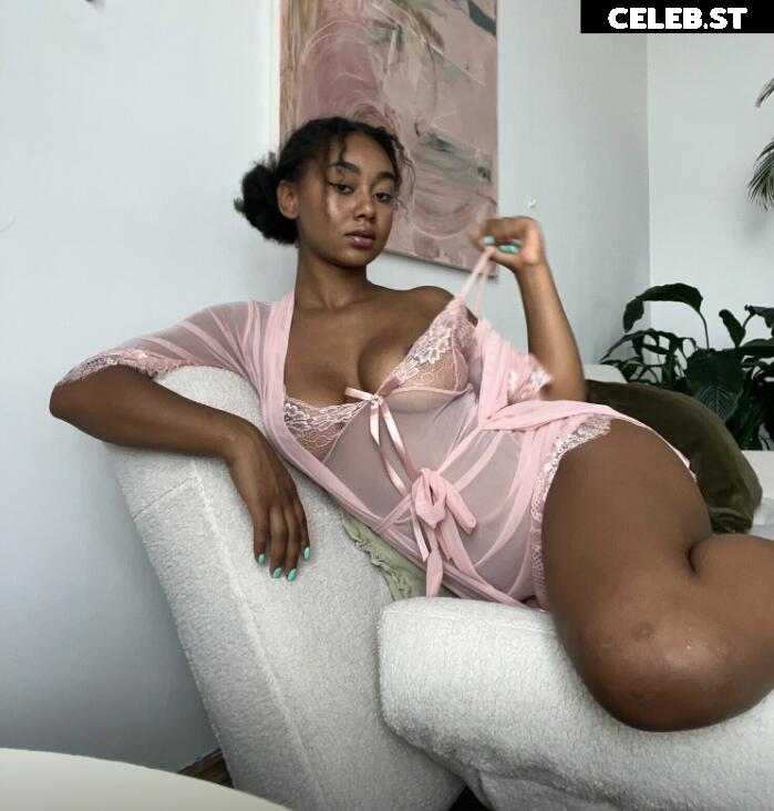 llleasy/elizabeth anorue Image 3903160