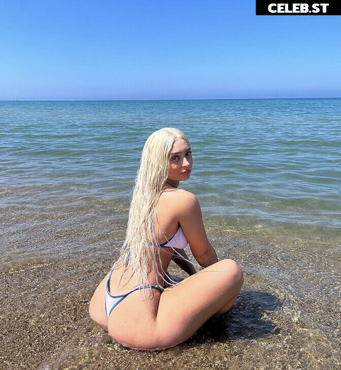 cakebatterchlo / chloistagram / chlorrain Image 3496537